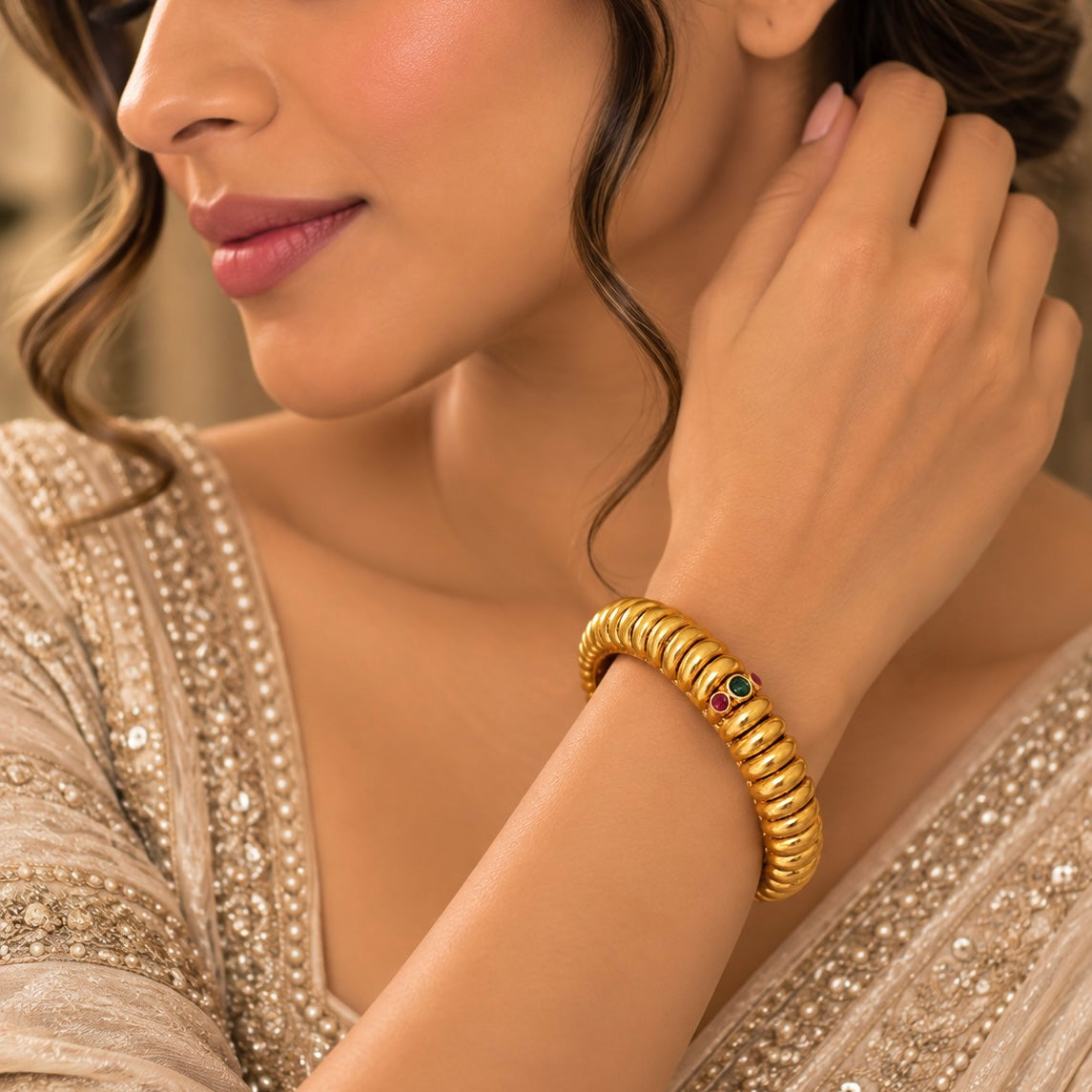 Ruhani Bangles