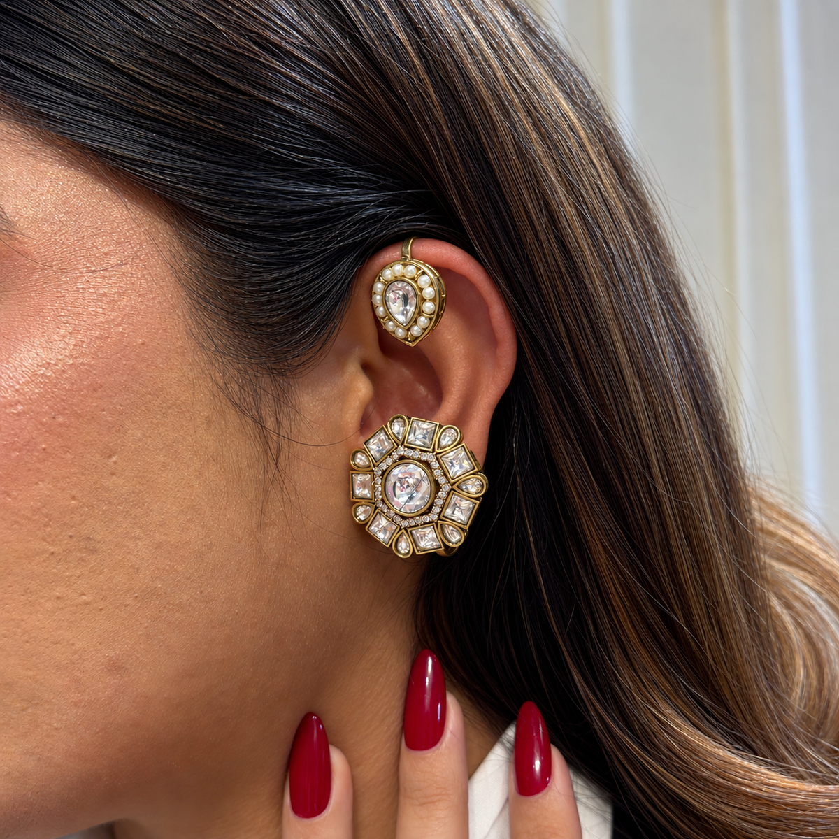 Nayaab Aarika Ear Cuff