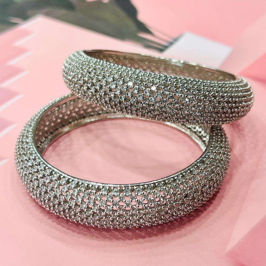 Vs Ad nihaar bangles