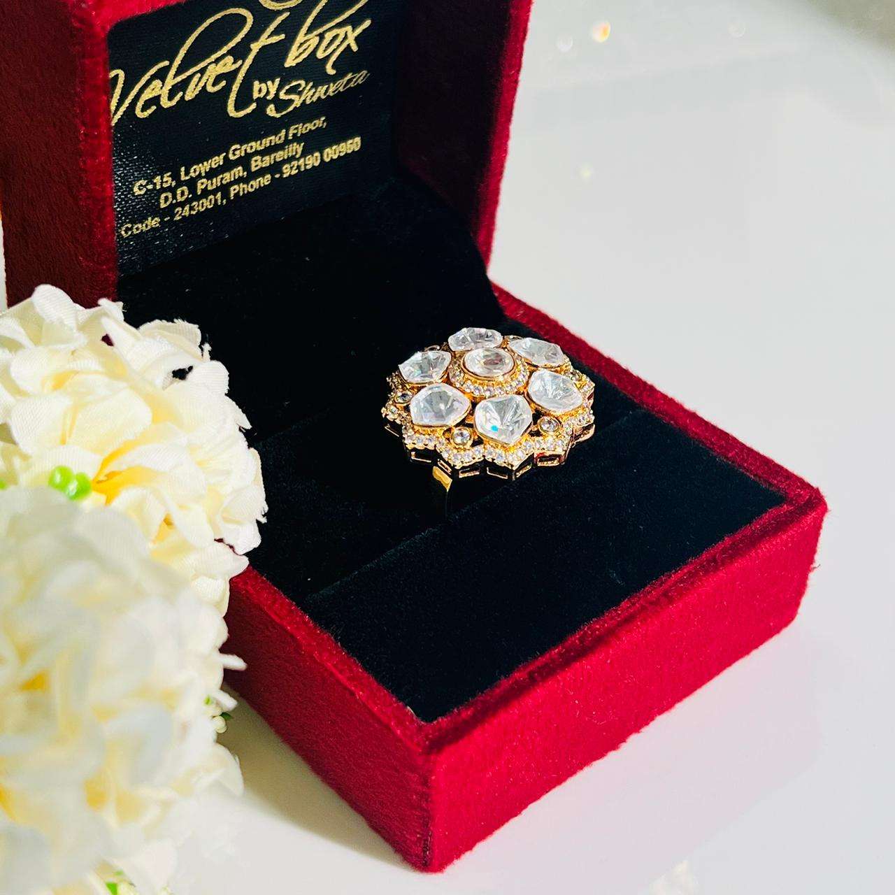 Nayaab rosie ring