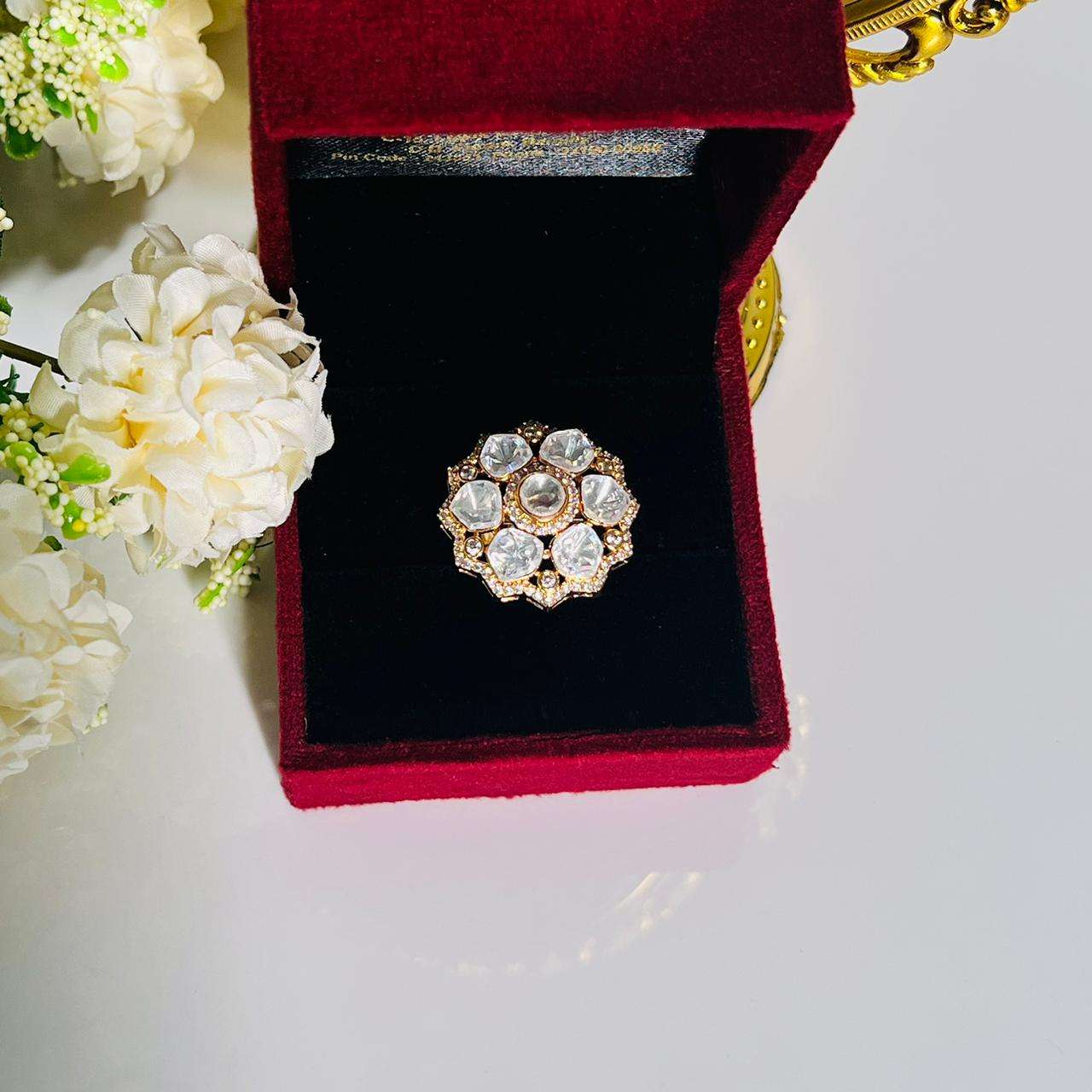 Nayaab rosie ring