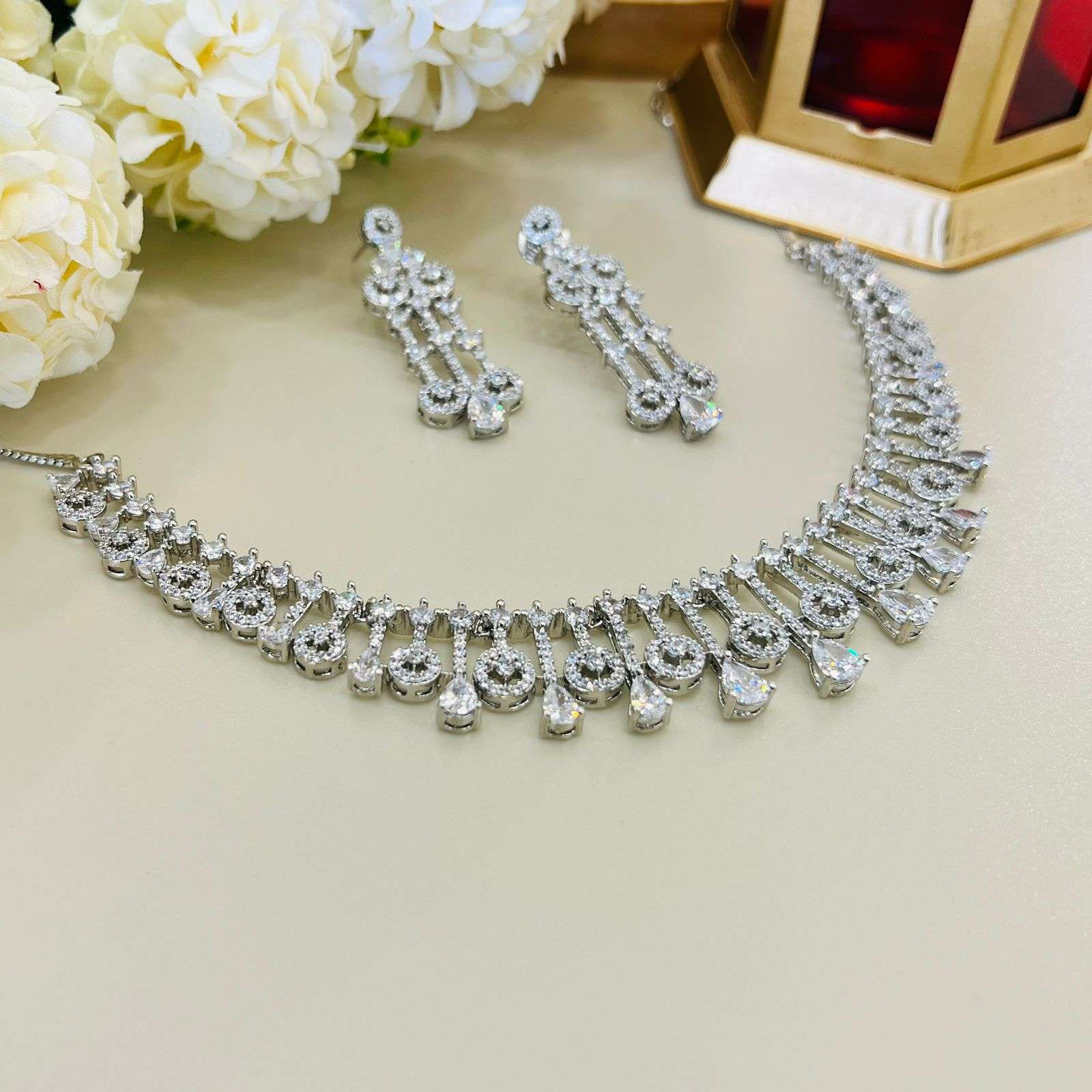 ayesha ad neckpiece