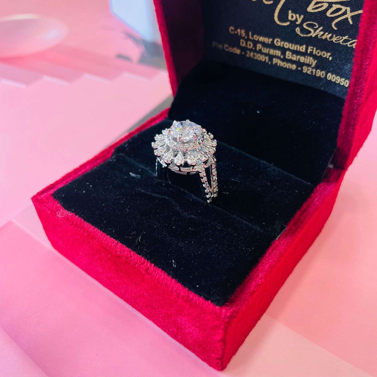 V.s sterling silver cocktail ring 085