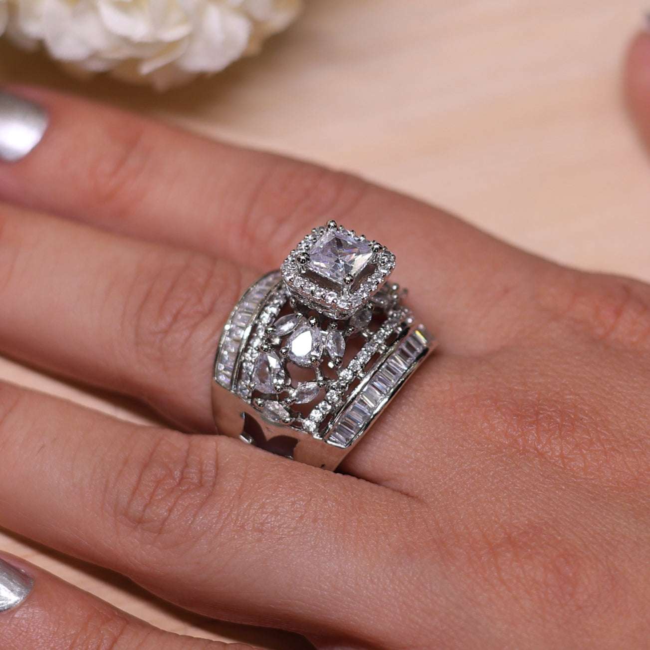 Queen Elsa square ad ring - adjustable