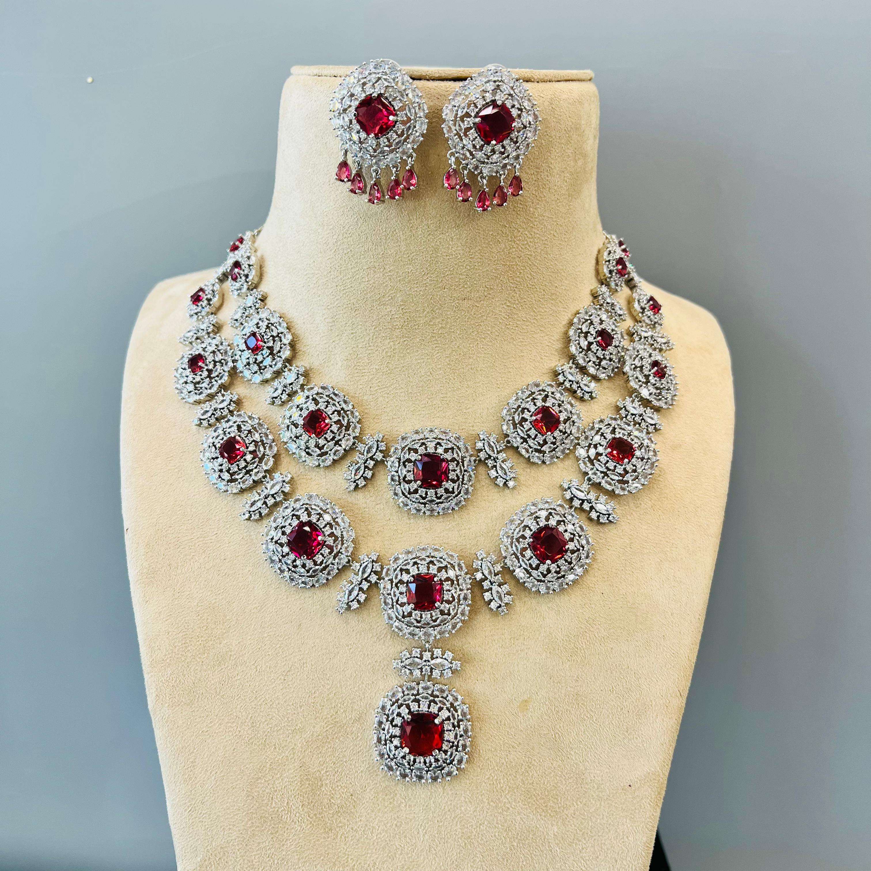Zoya ad Neckpiece Velvet box by Shweta