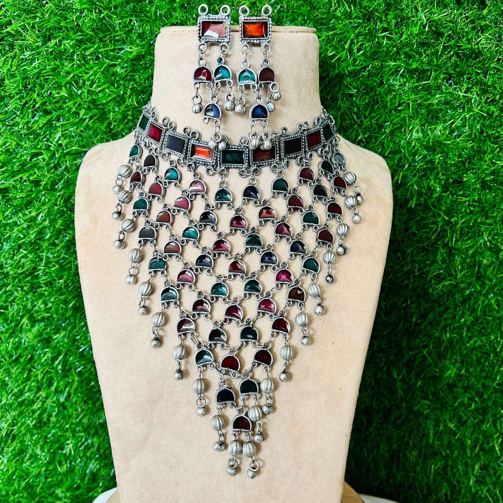 Oxidized Vertical Choker Velvet box by Shweta