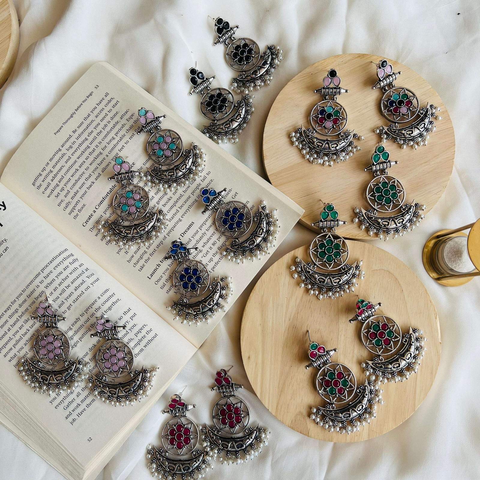 Inayat oxidized Chandwali Velvet box by Shweta