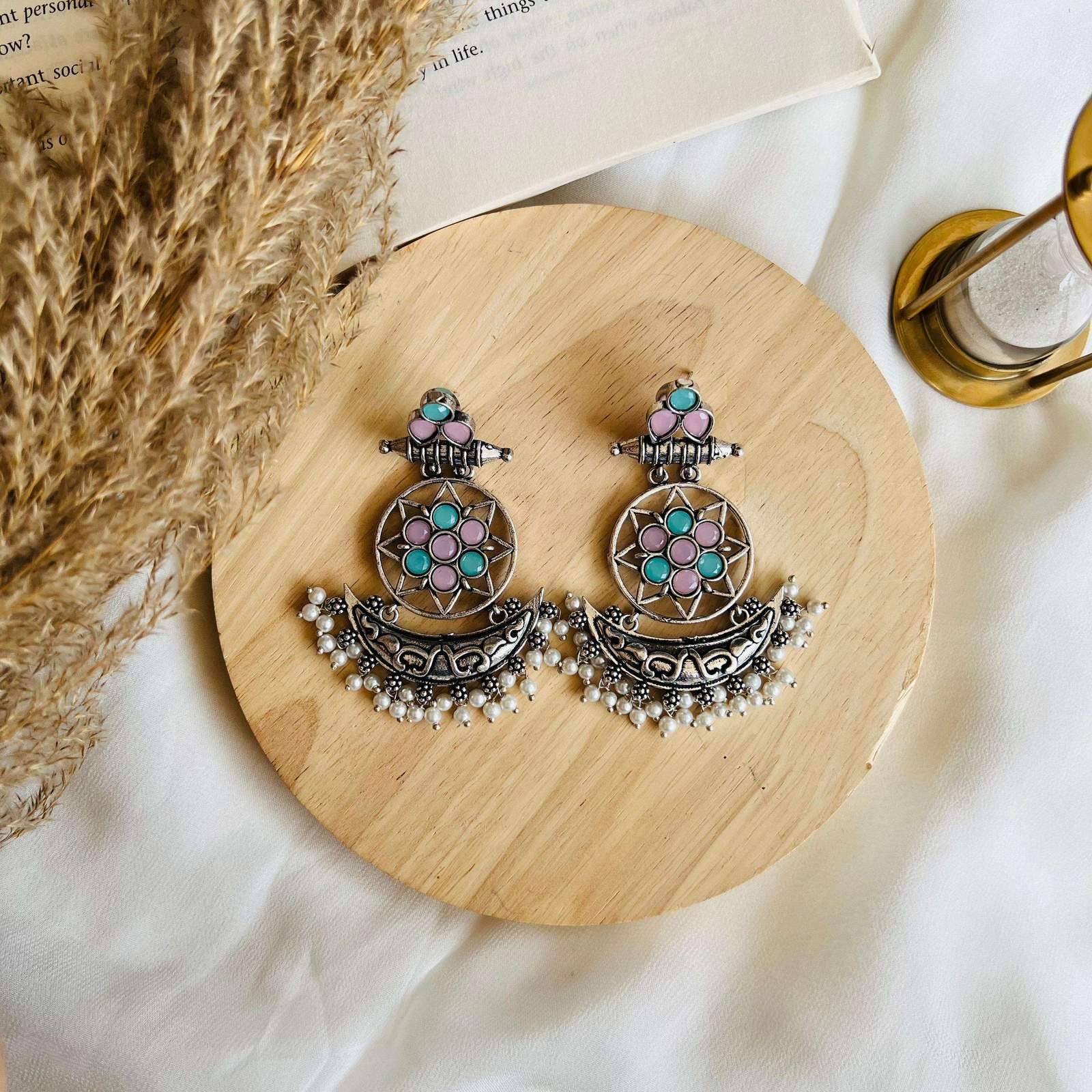Inayat oxidized Chandwali Velvet box by Shweta