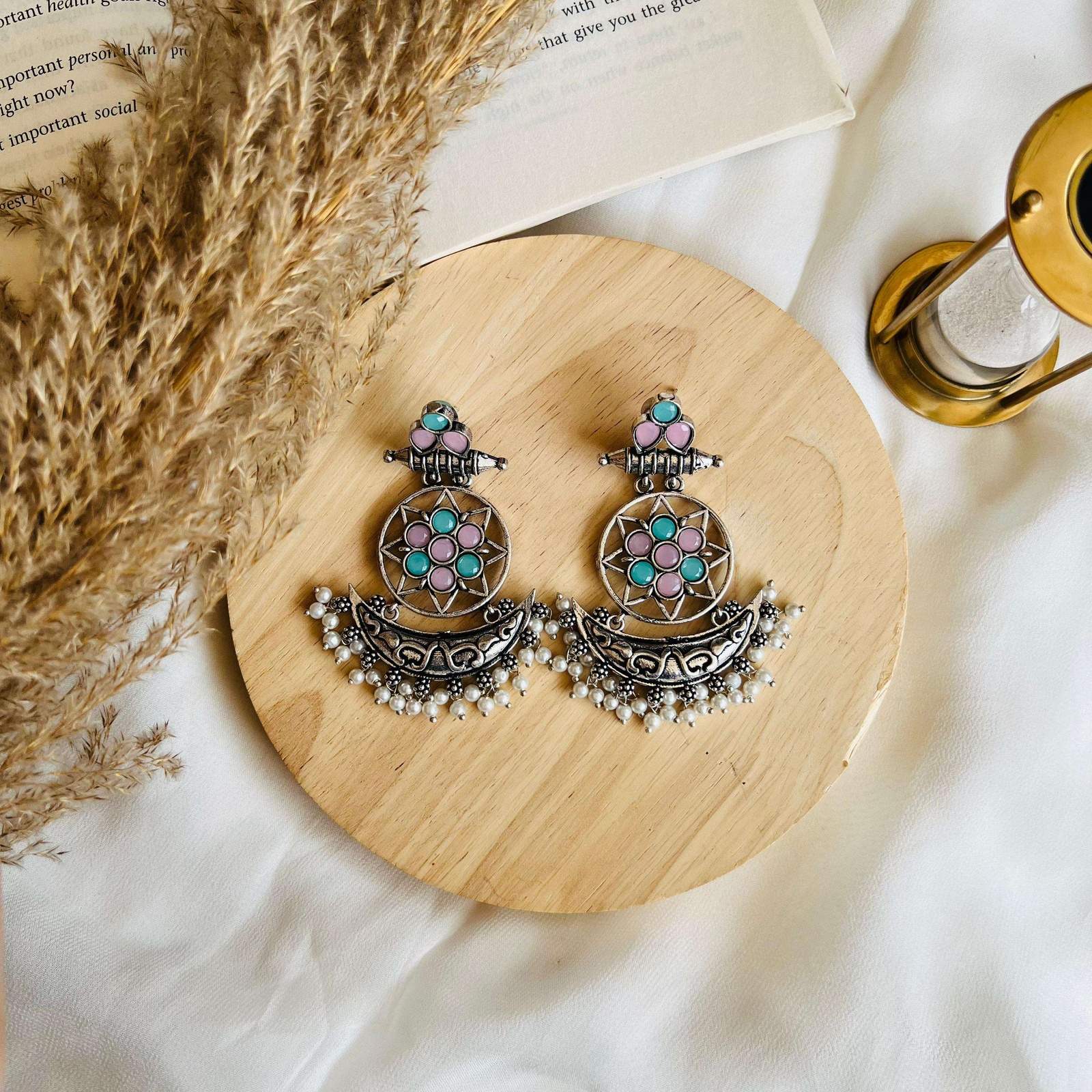 Inayat oxidized Chandwali Velvet box by Shweta