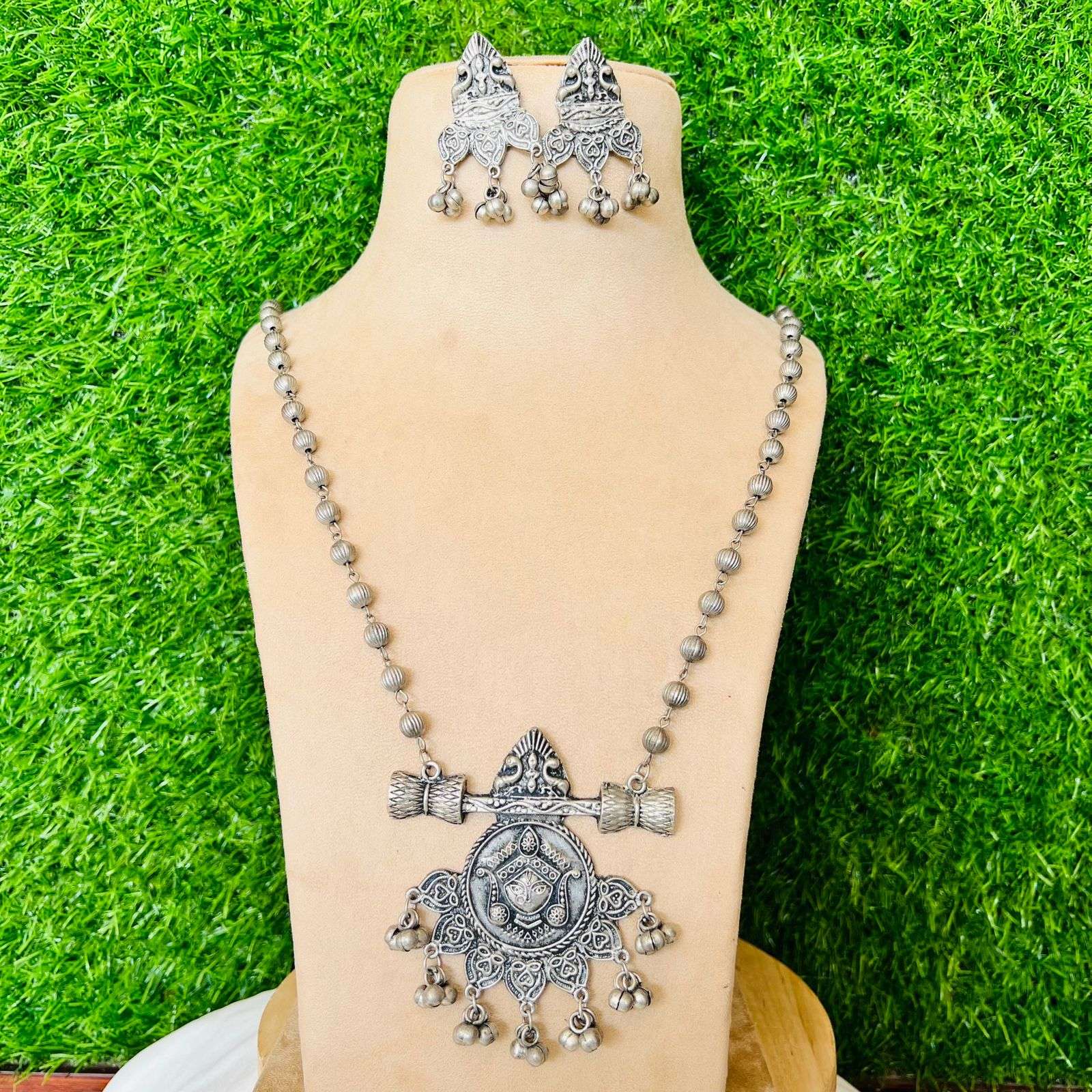 Oxidized Josie long Neckpiece Velvet box by Shweta