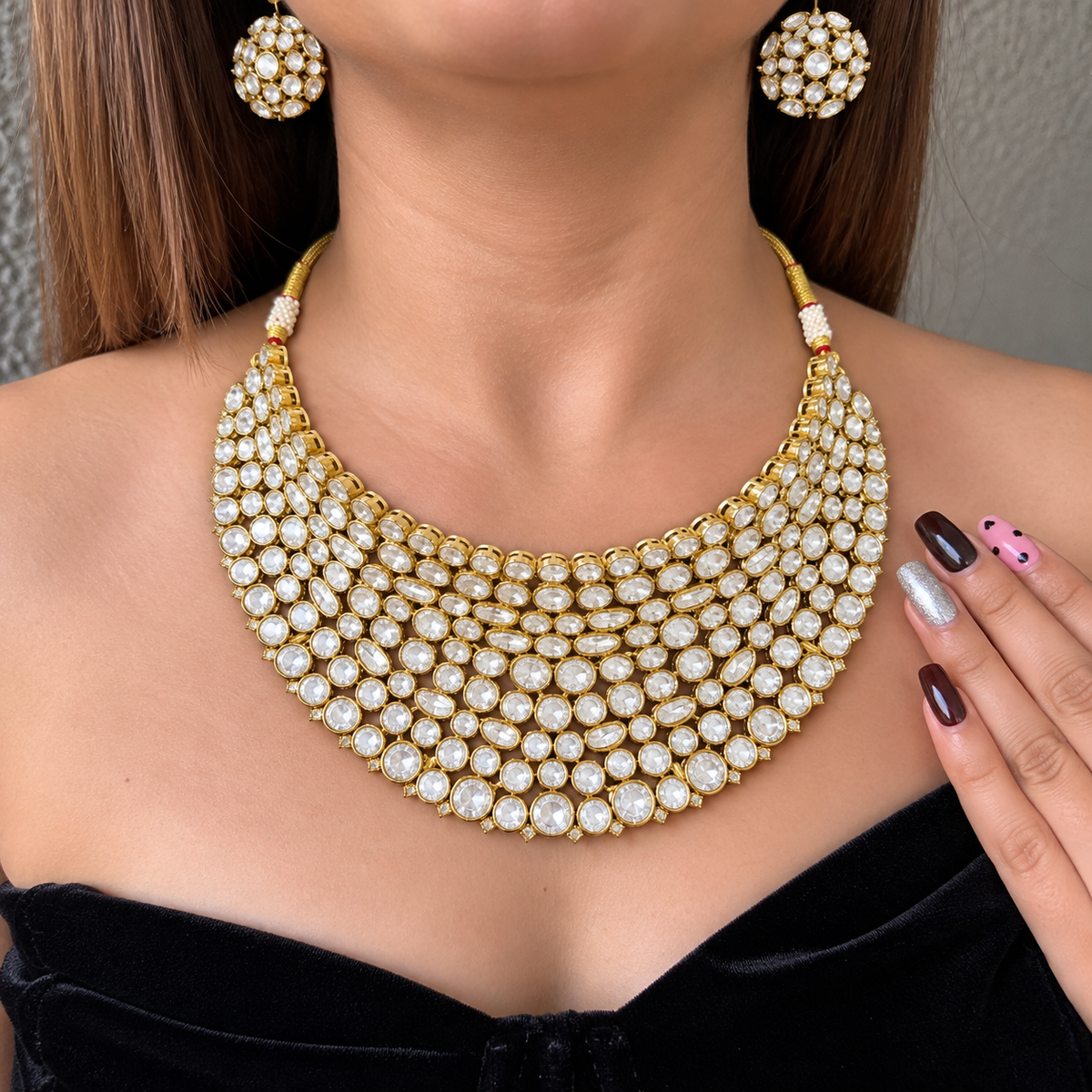 Nayaab Navya Neckpiece