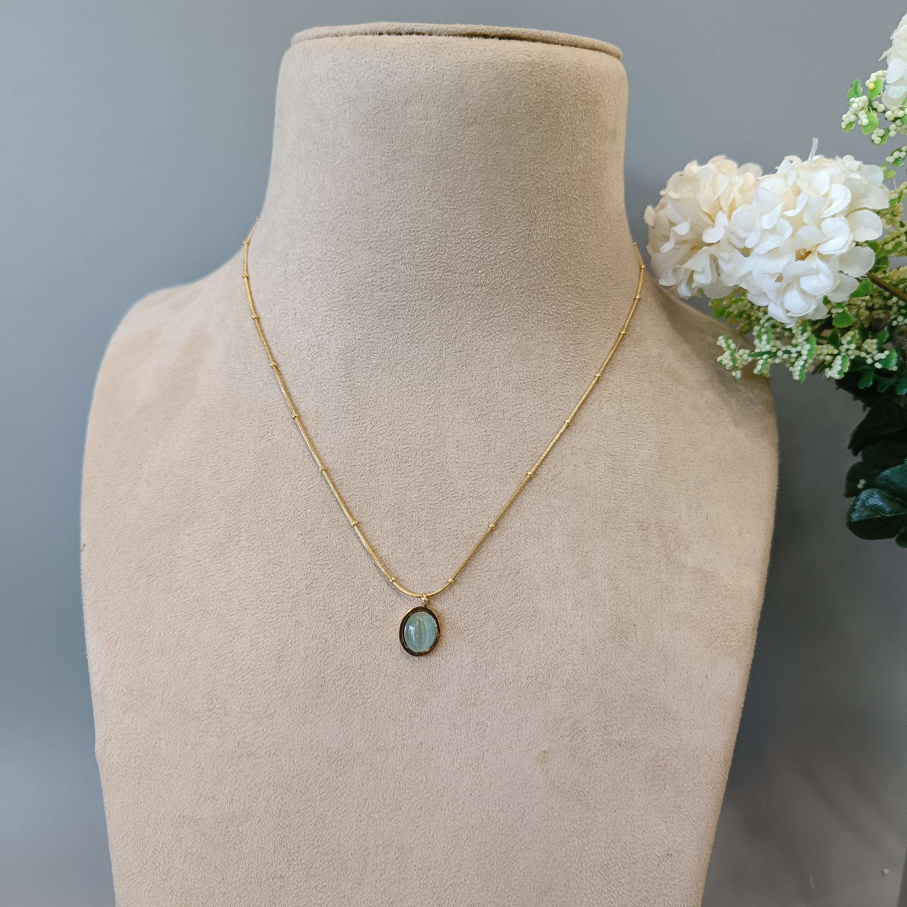 Layla neckchain 1505