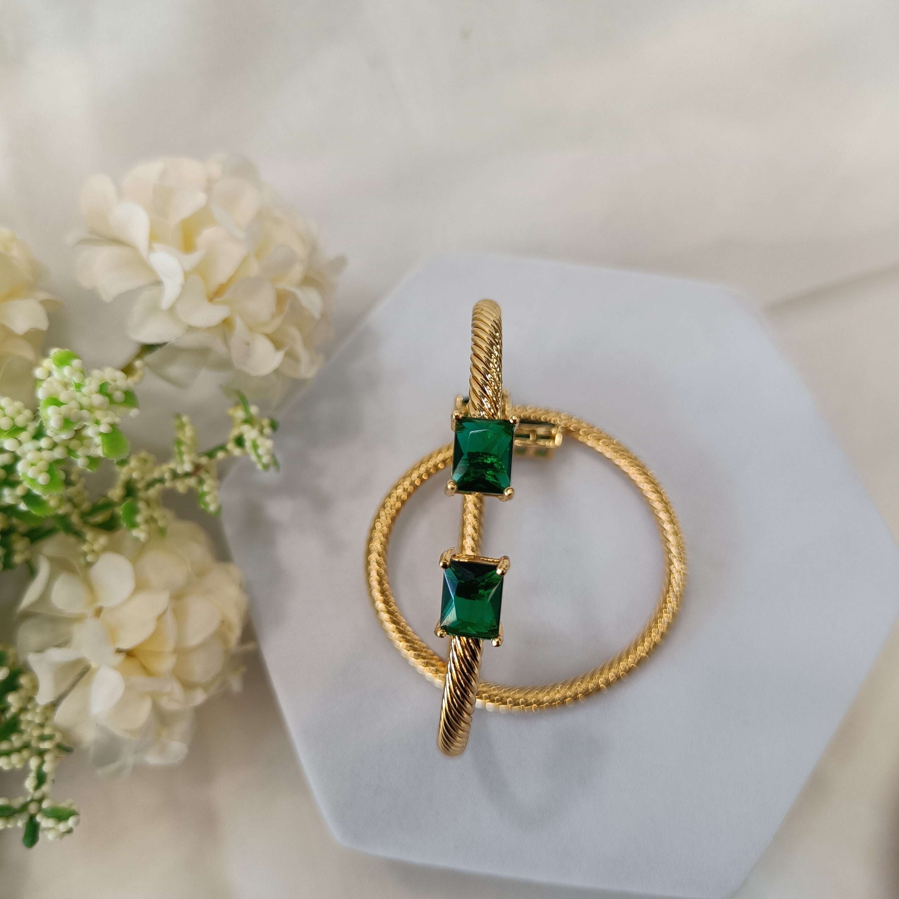 layla bracelet 1002
