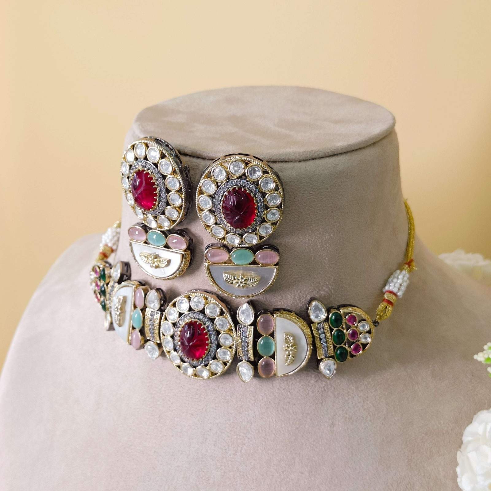 Nayaab Navratn choker Velvet box by Shweta