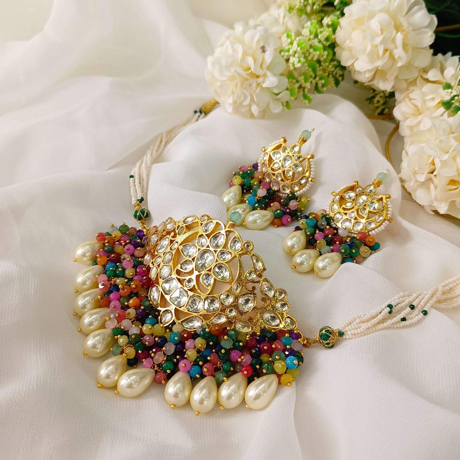 Nayaab Sulekha Polki choker