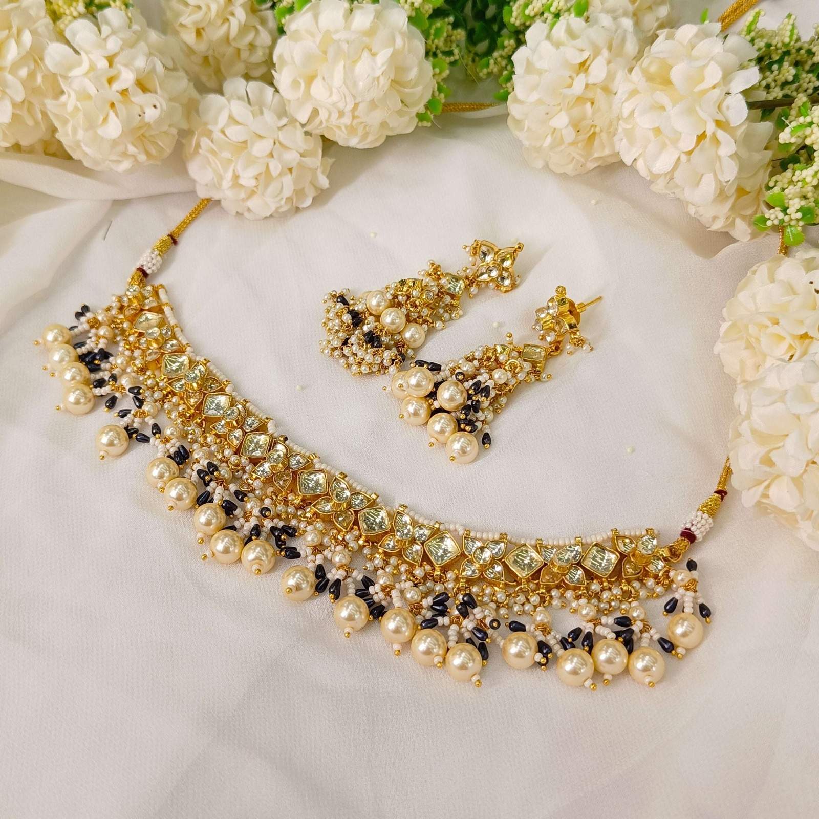 Nayaab Jaanvi Polki Neckpiece