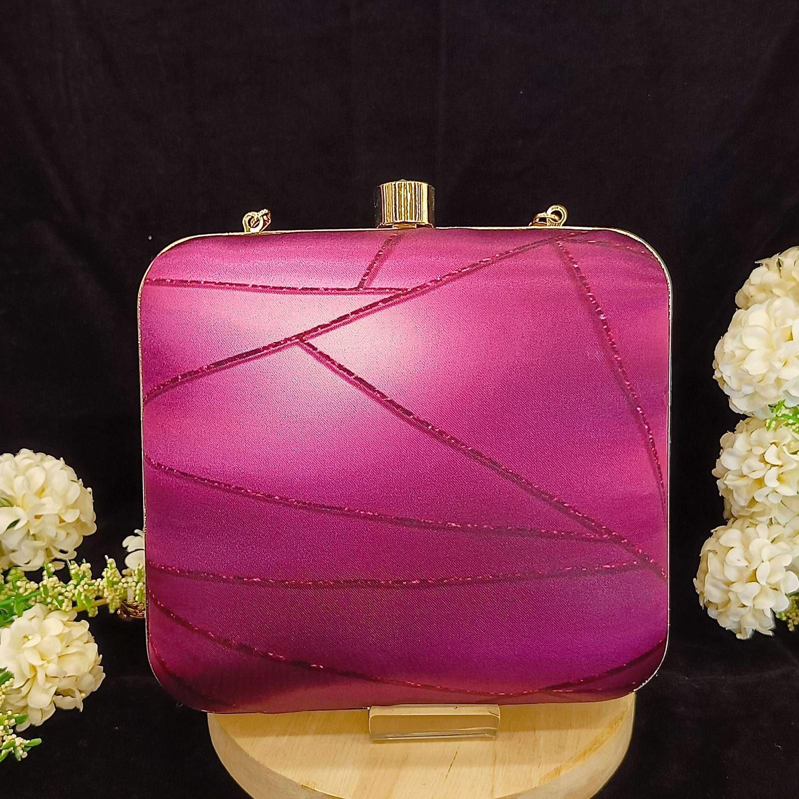 Vs Barbie clutch 116