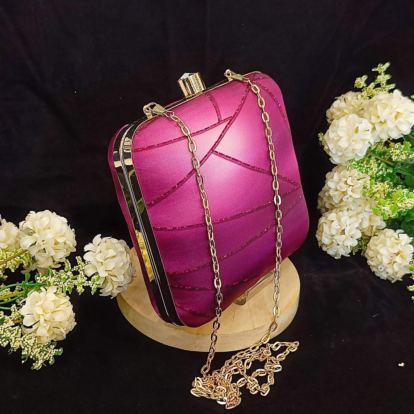 Vs Barbie clutch 116