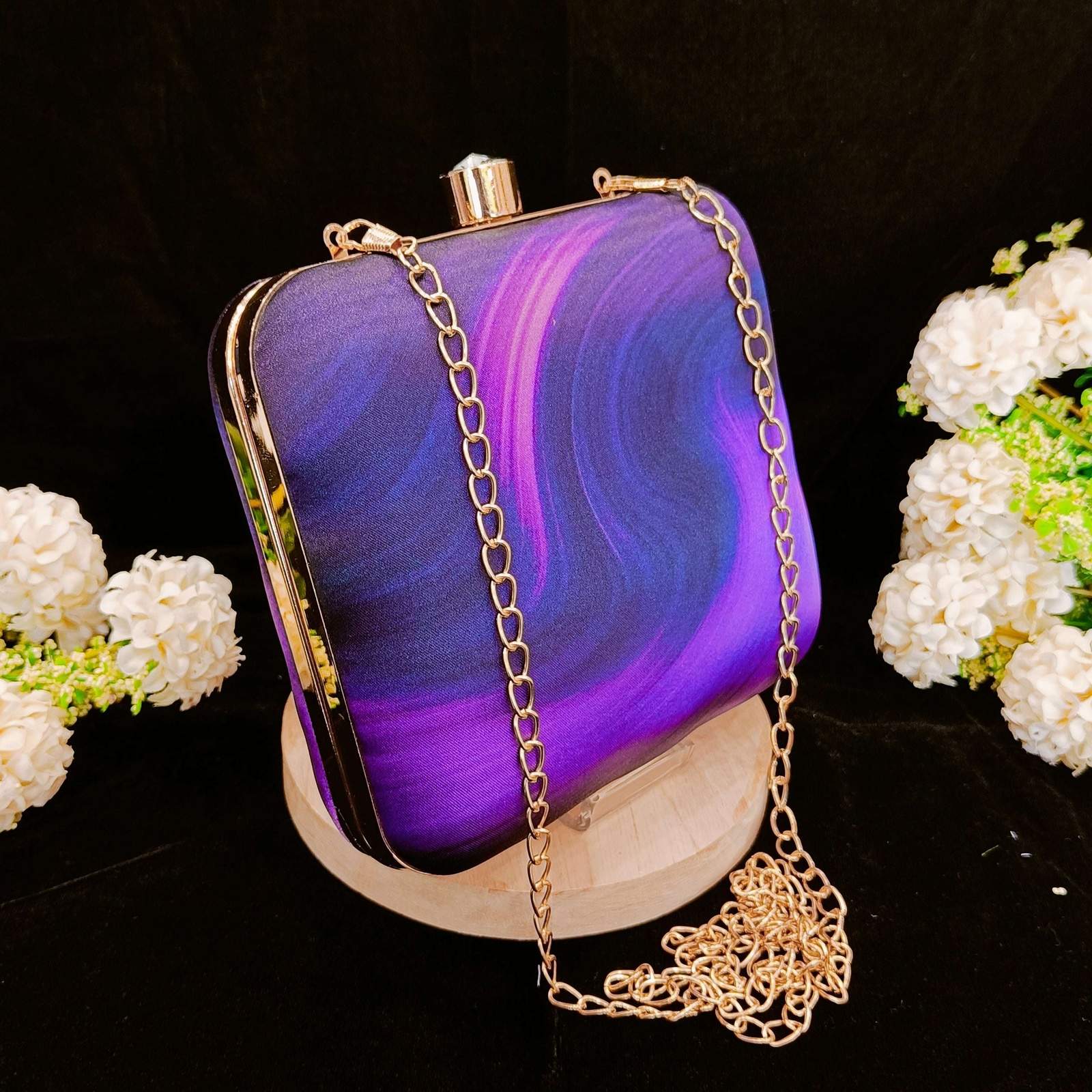 Vs Barbie clutch 111
