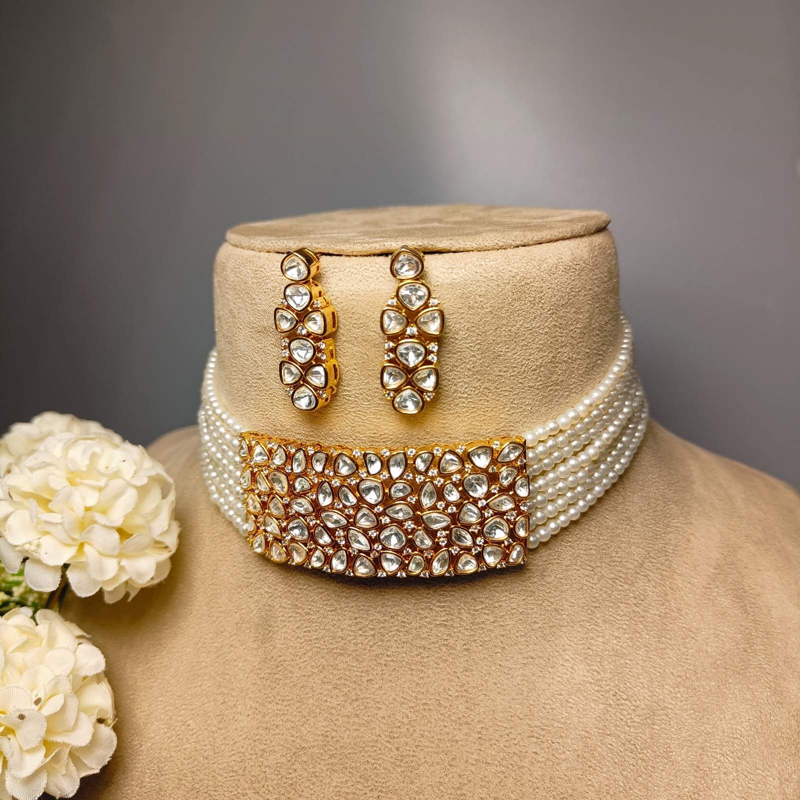 Nayaab Aliya polki Choker