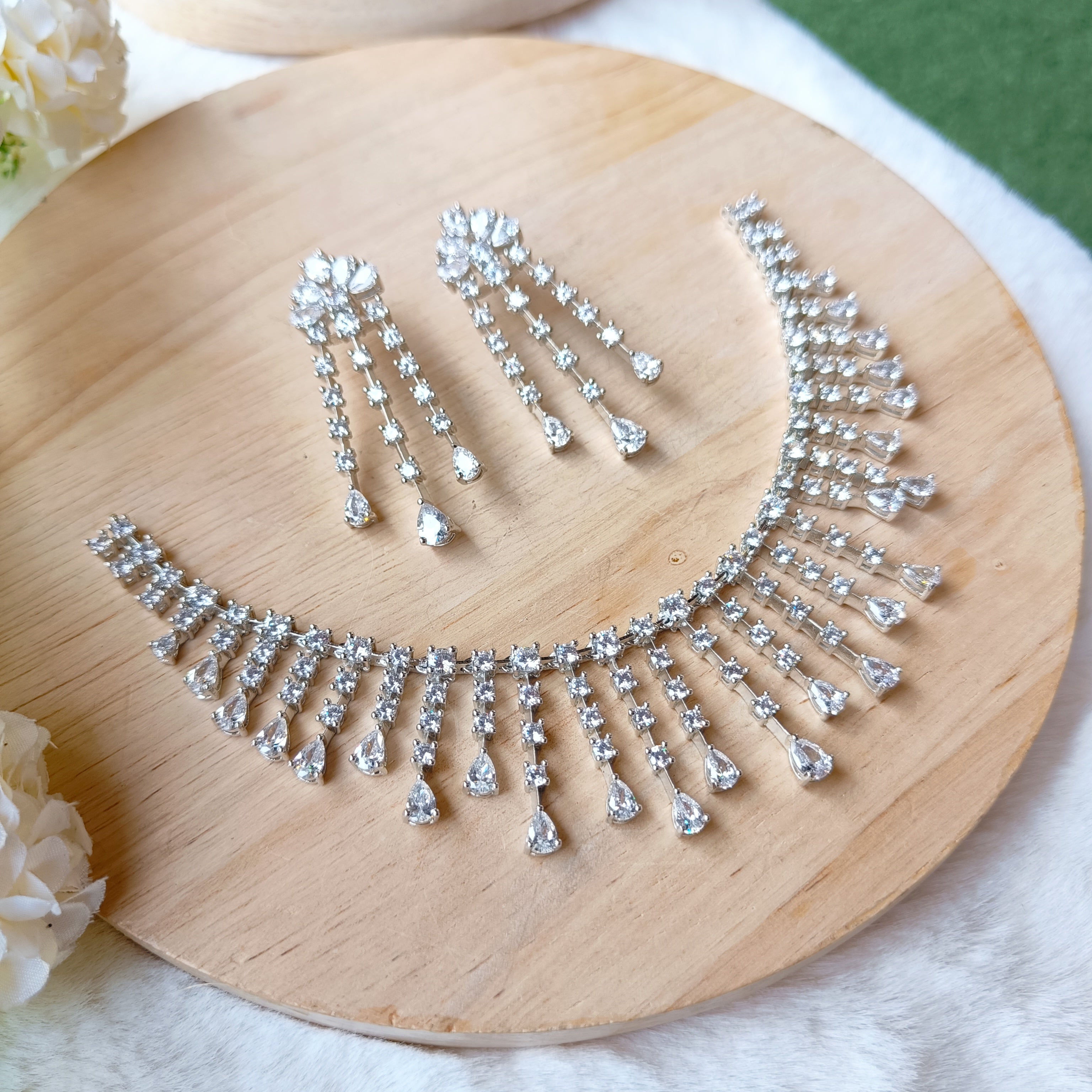 Lavanya ad Neckpiece