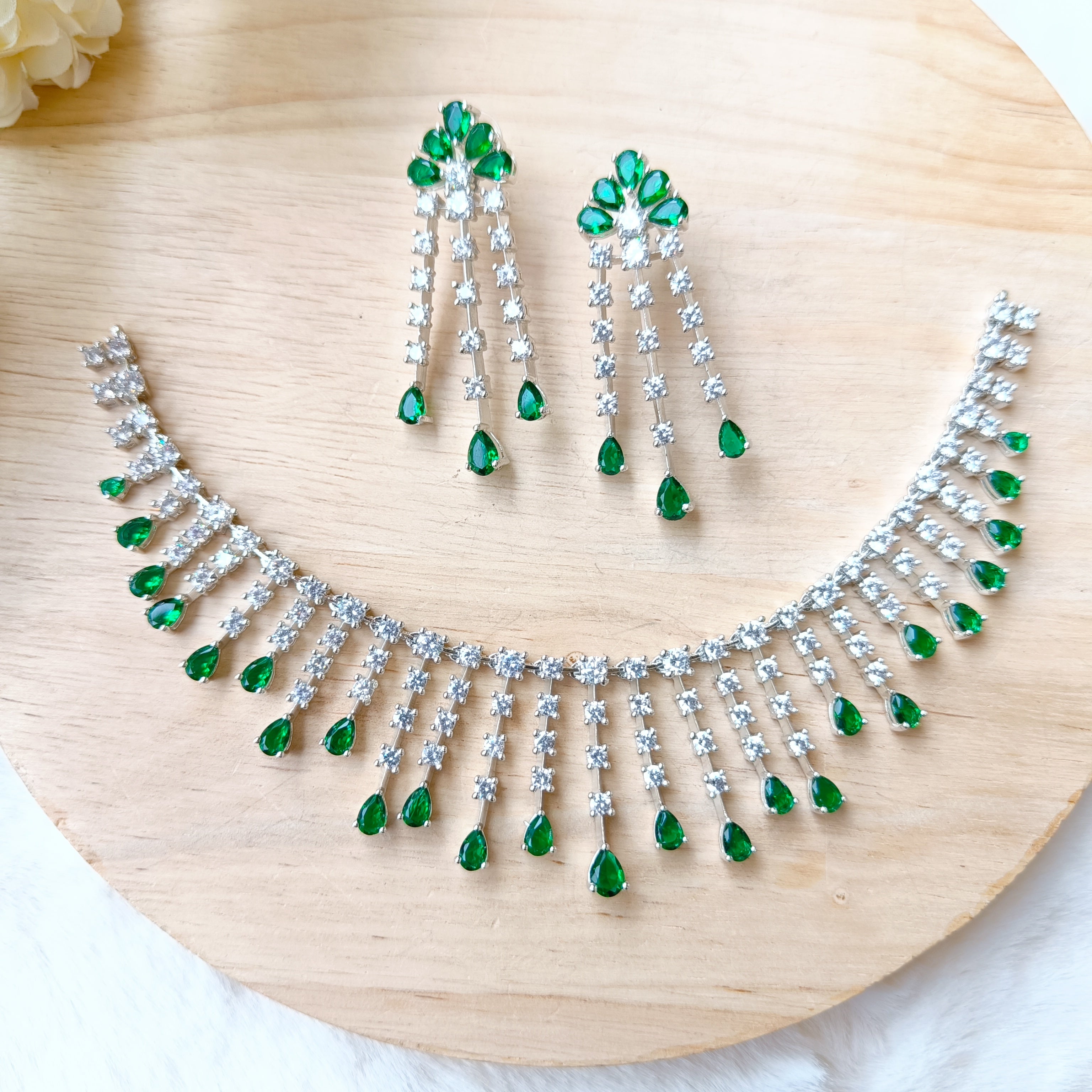 Lavanya ad Neckpiece
