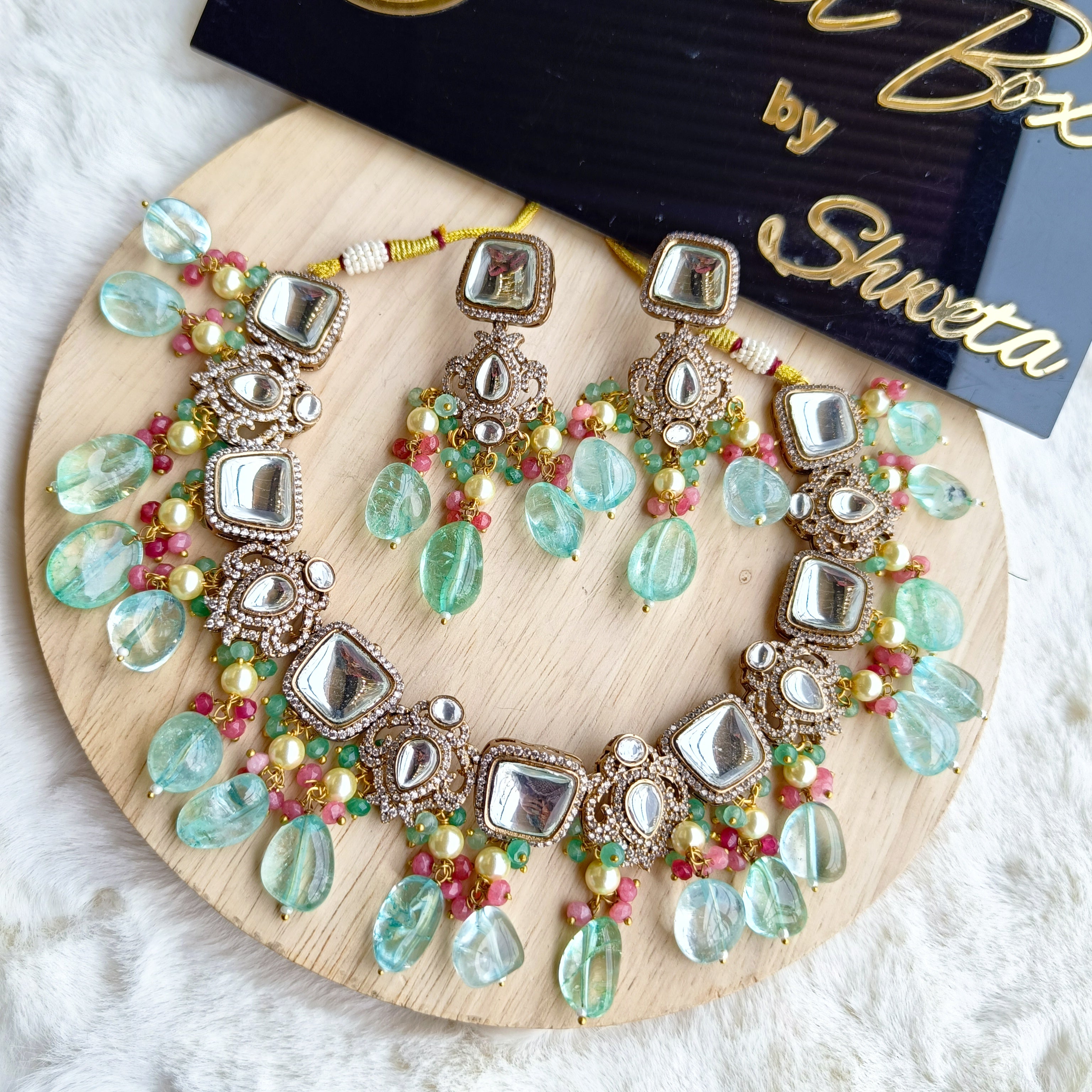 Nayaab zora polki neckpiece