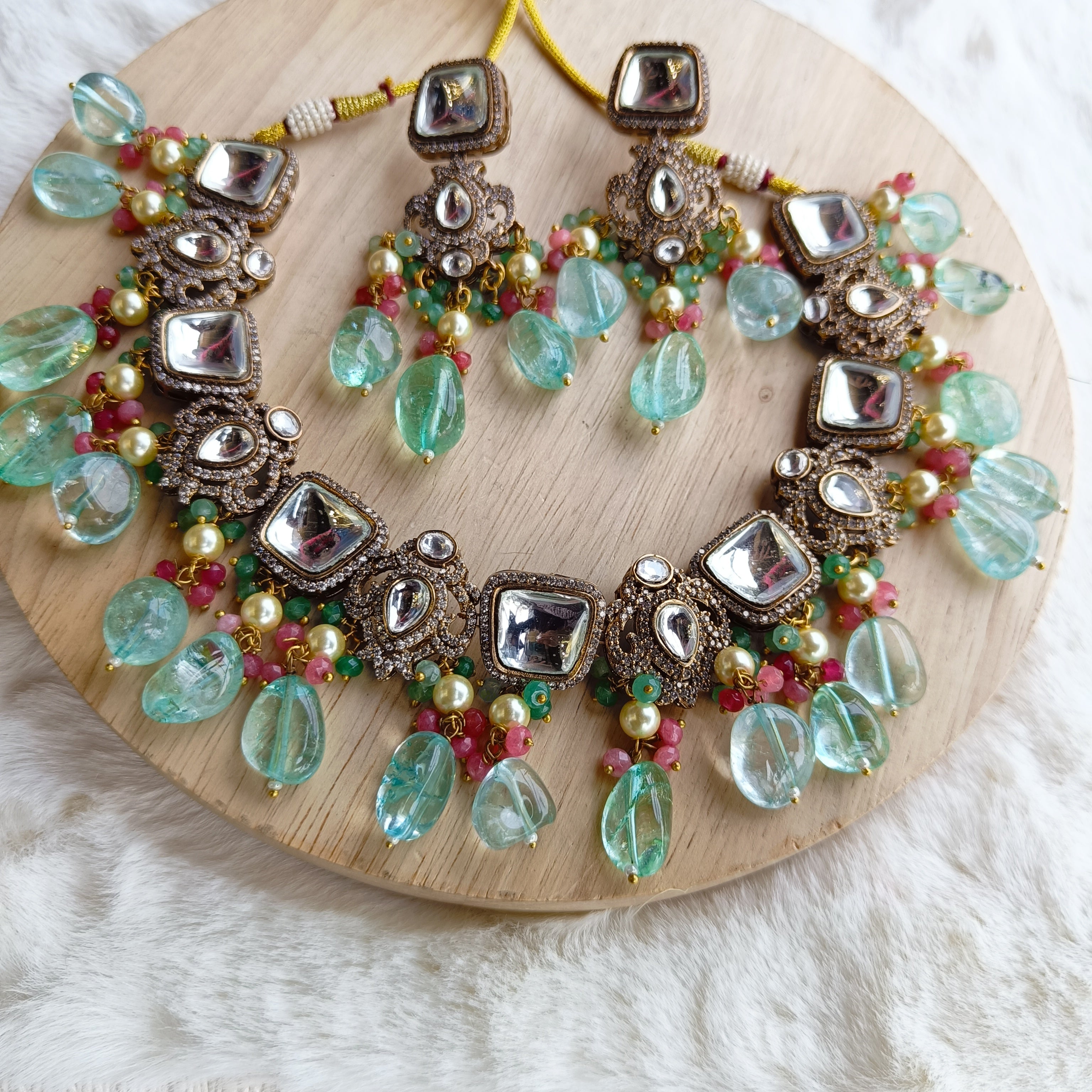 Nayaab zora polki neckpiece