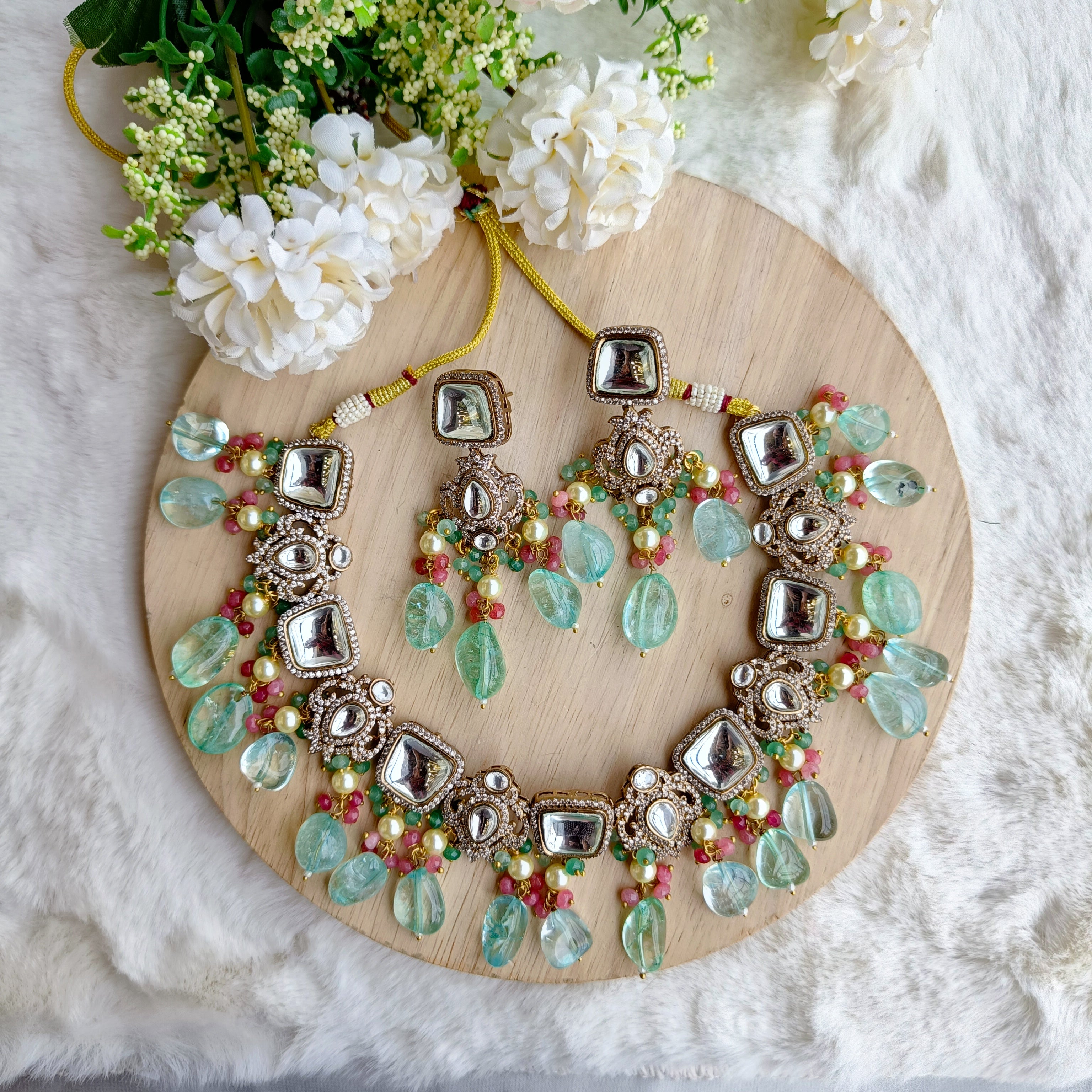 Nayaab zora polki neckpiece