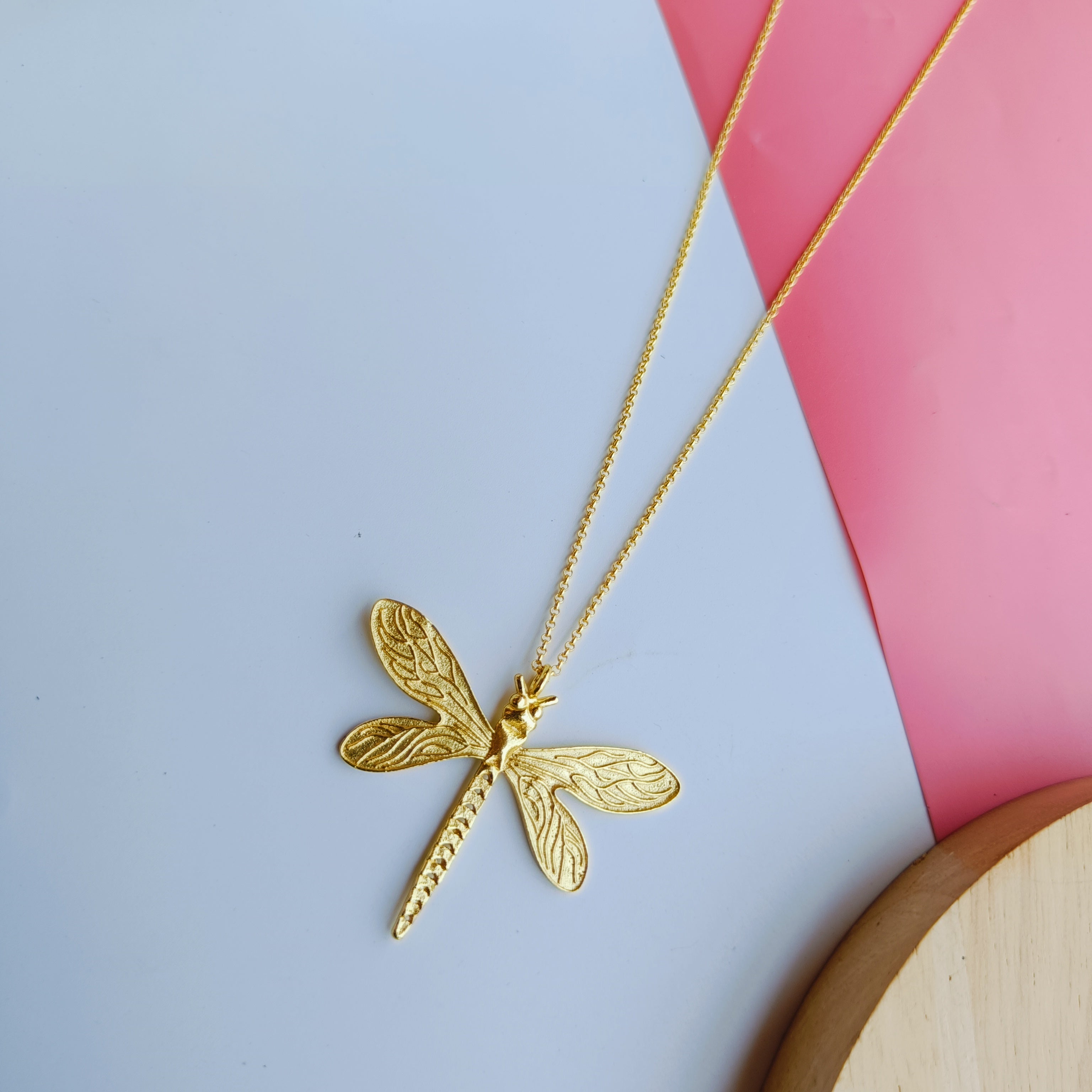 🎁 Layla kudrat Gold Neckchain (100% off)