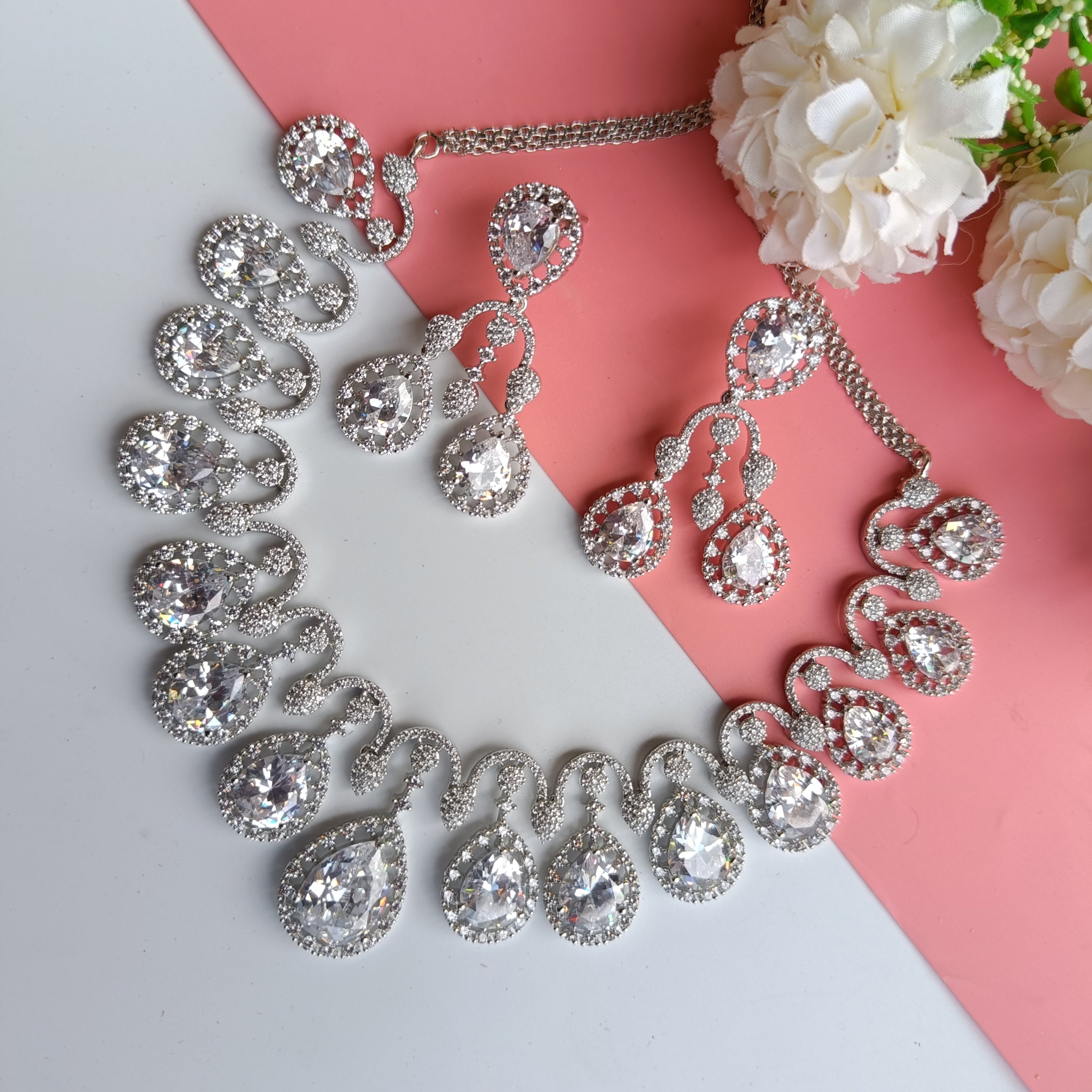 Ad Alina Neckpiece