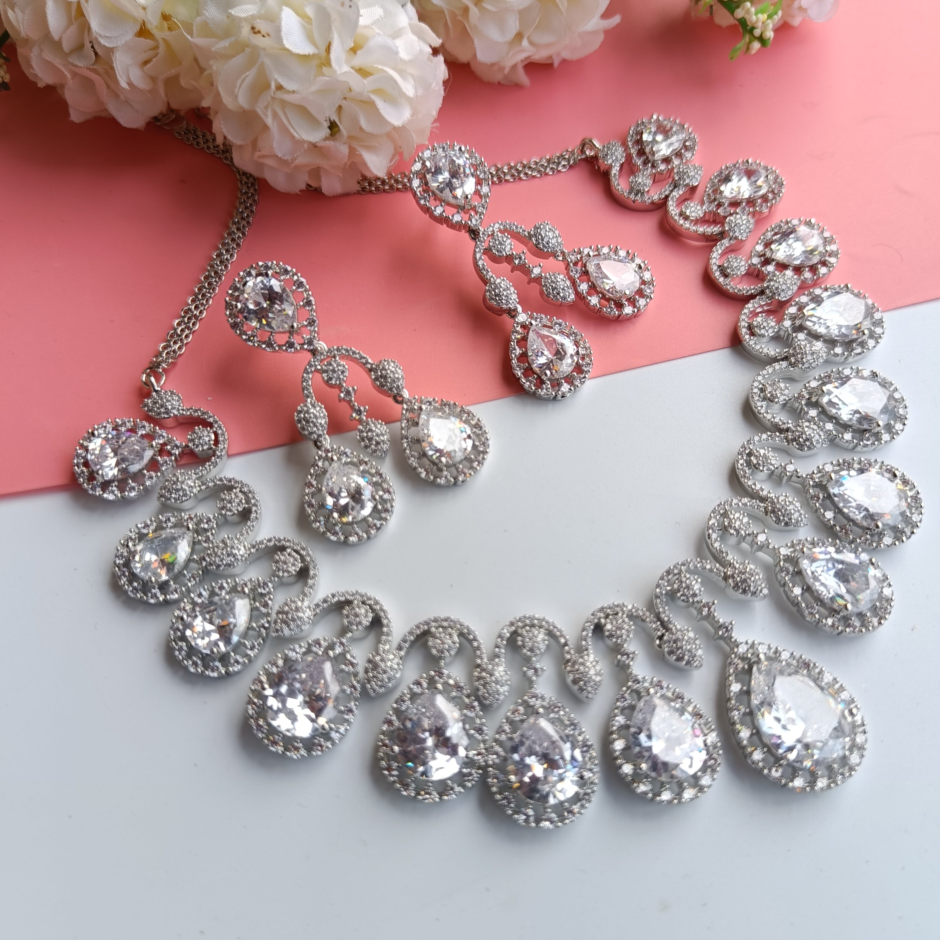 Ad Alina Neckpiece