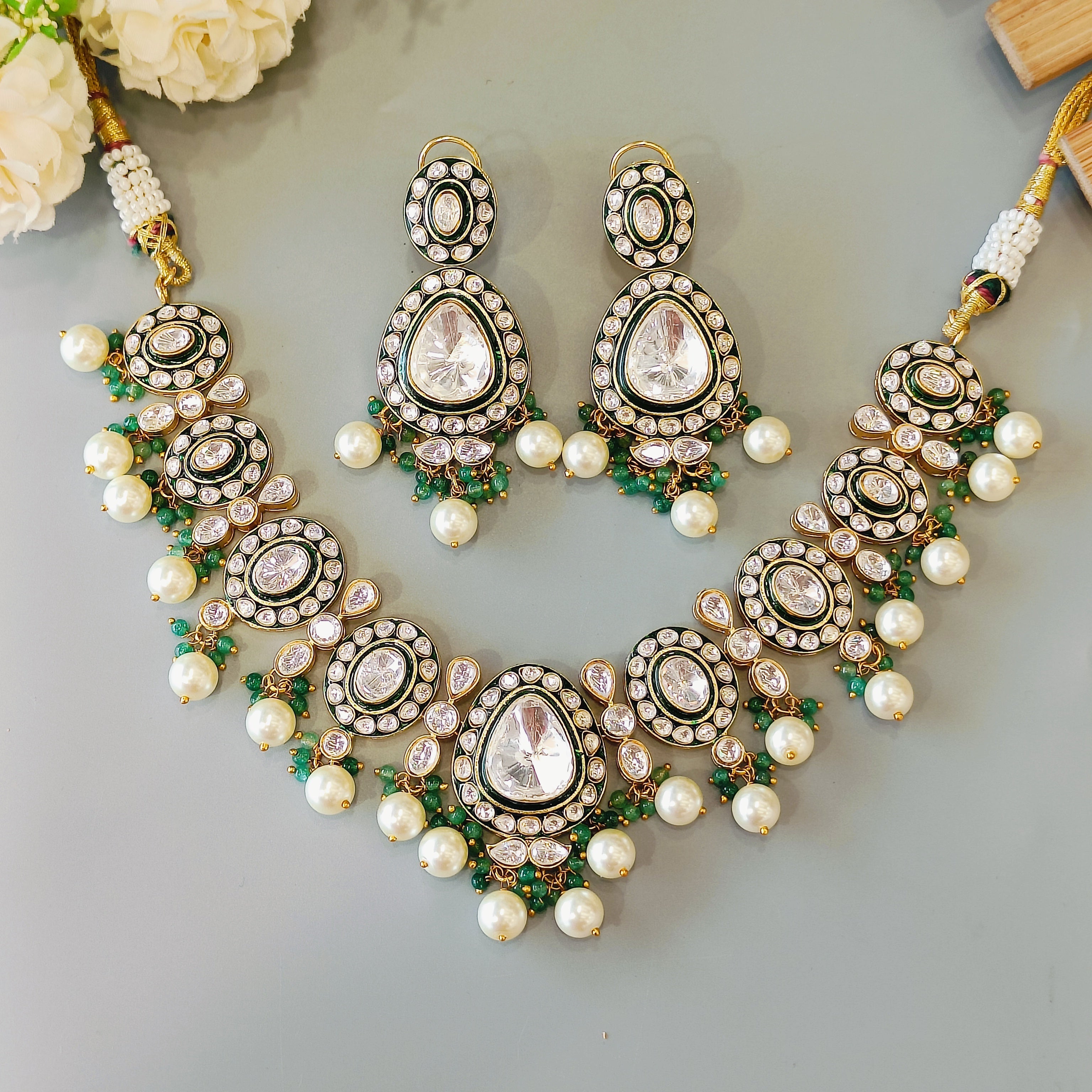 Nayaab zoya bridal neckpiece