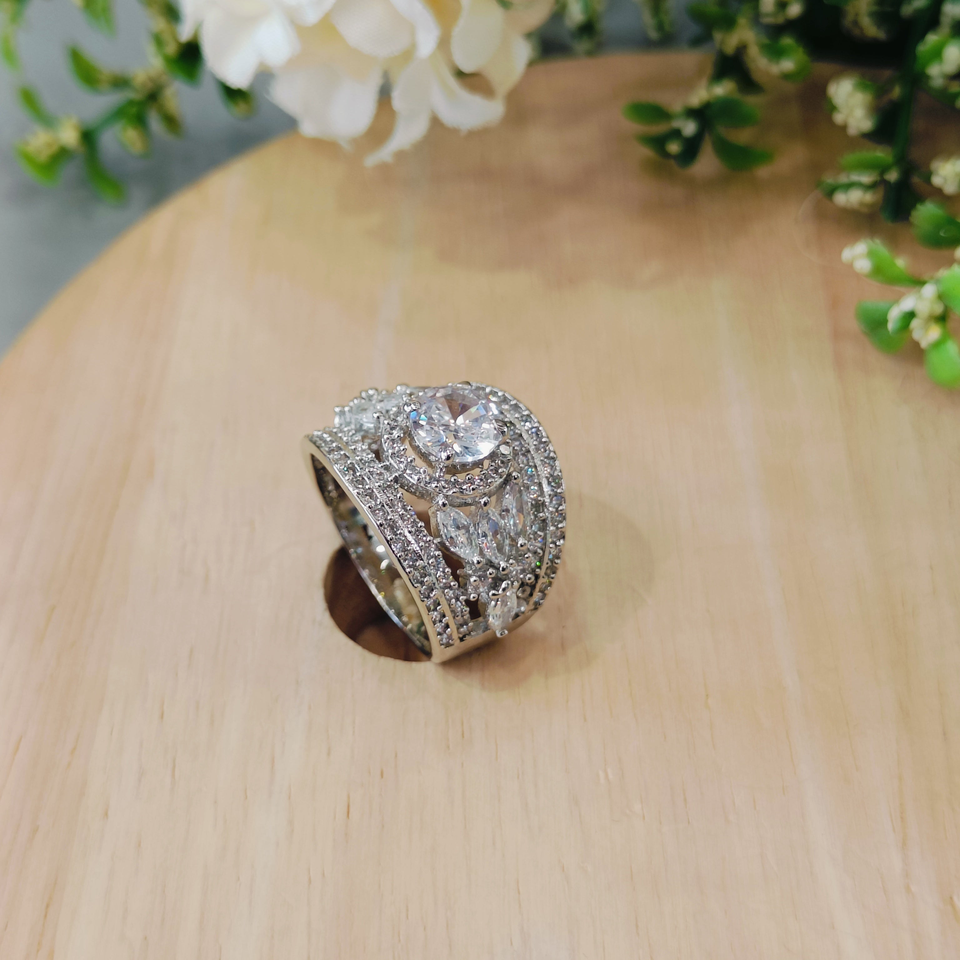 Vs Sterling Silver Cocktail Ring 196 8g