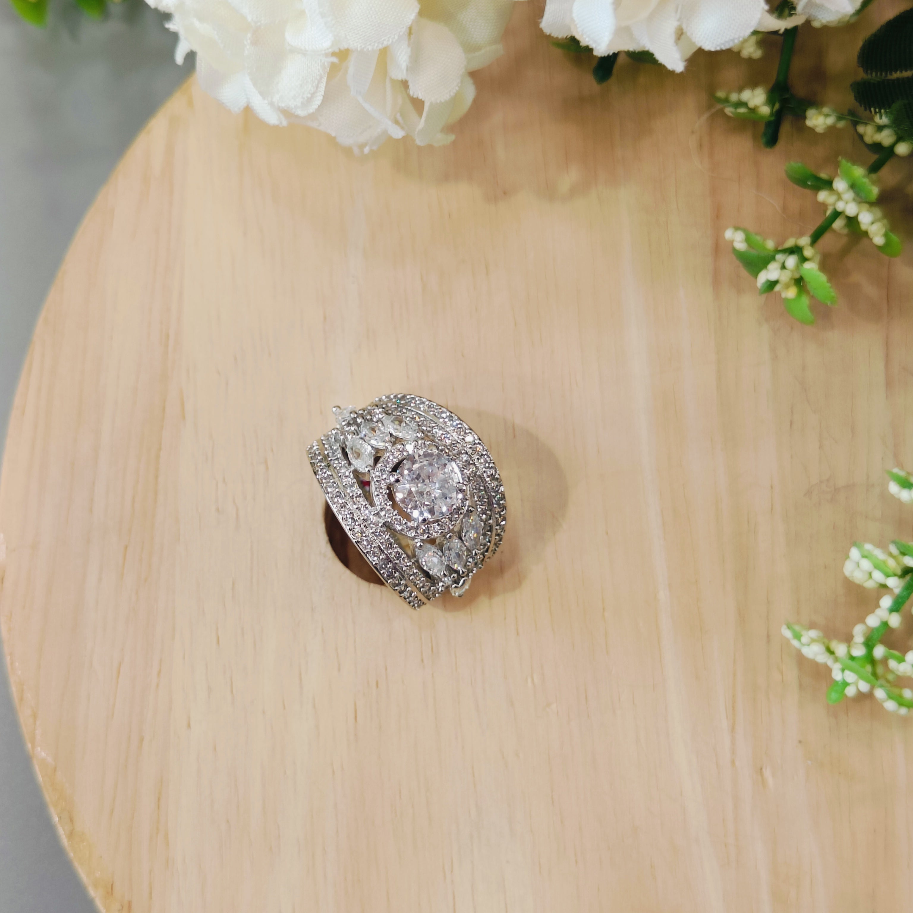 Vs Sterling Silver Cocktail Ring 196 8g