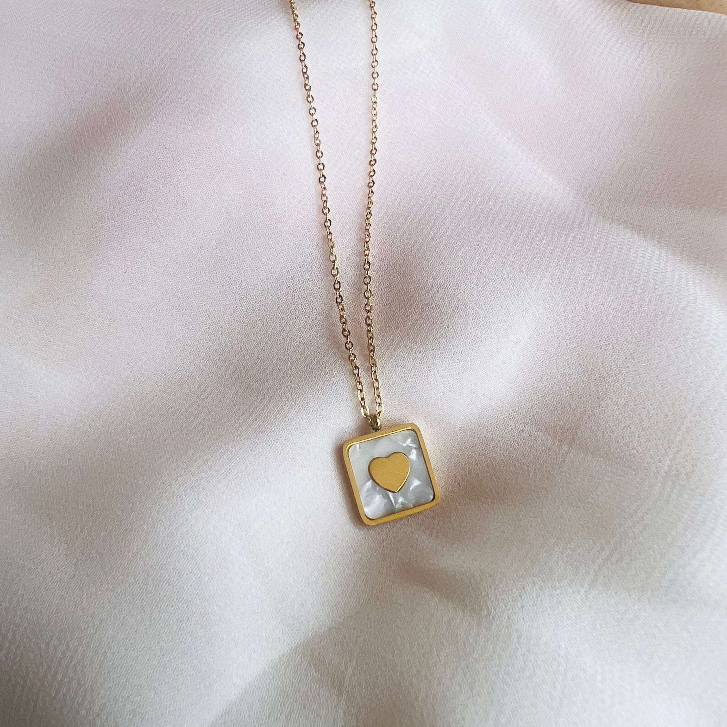 Layla Neckchain 1520