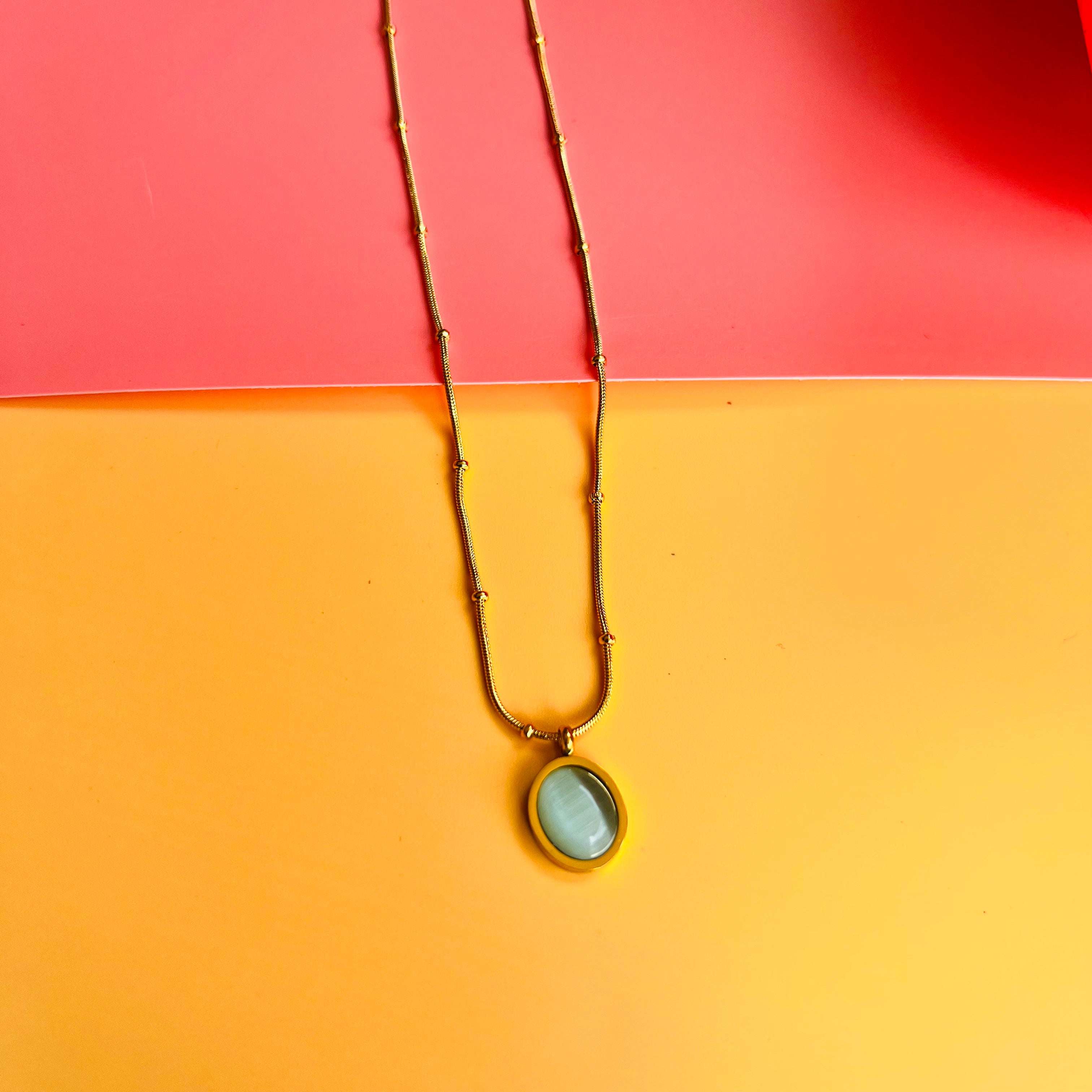 Layla neckchain 1505