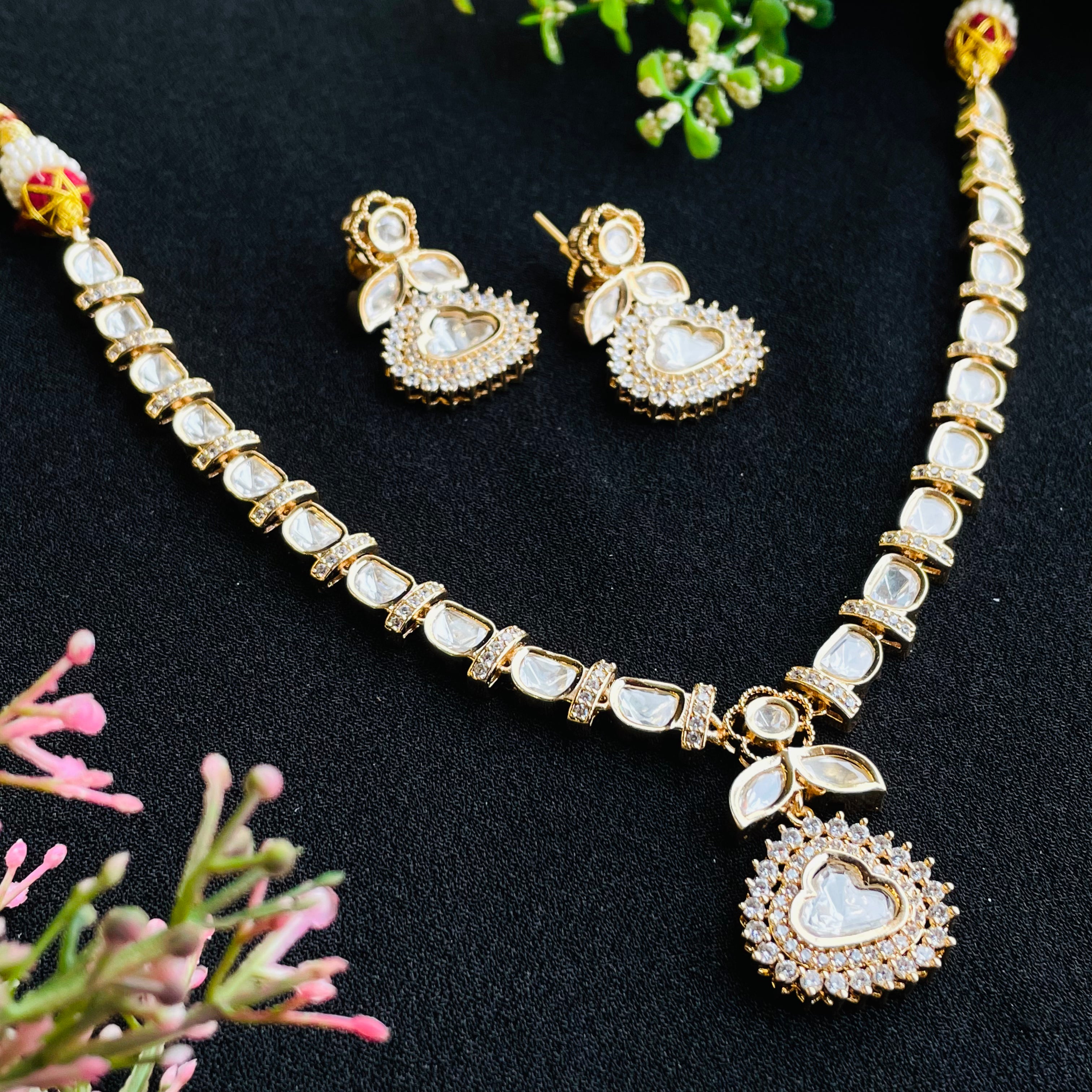 Nayaab mahika polki neckpiece