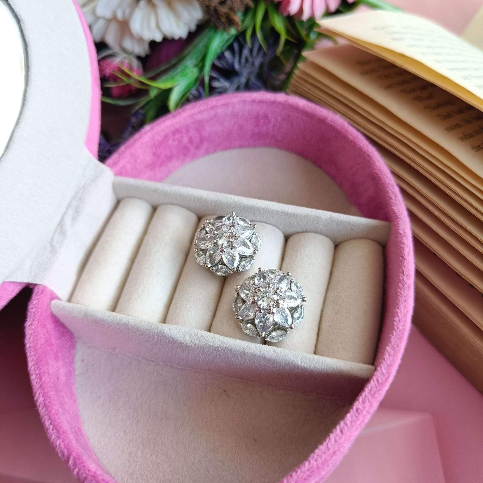 Vs sterling silver studs 1306