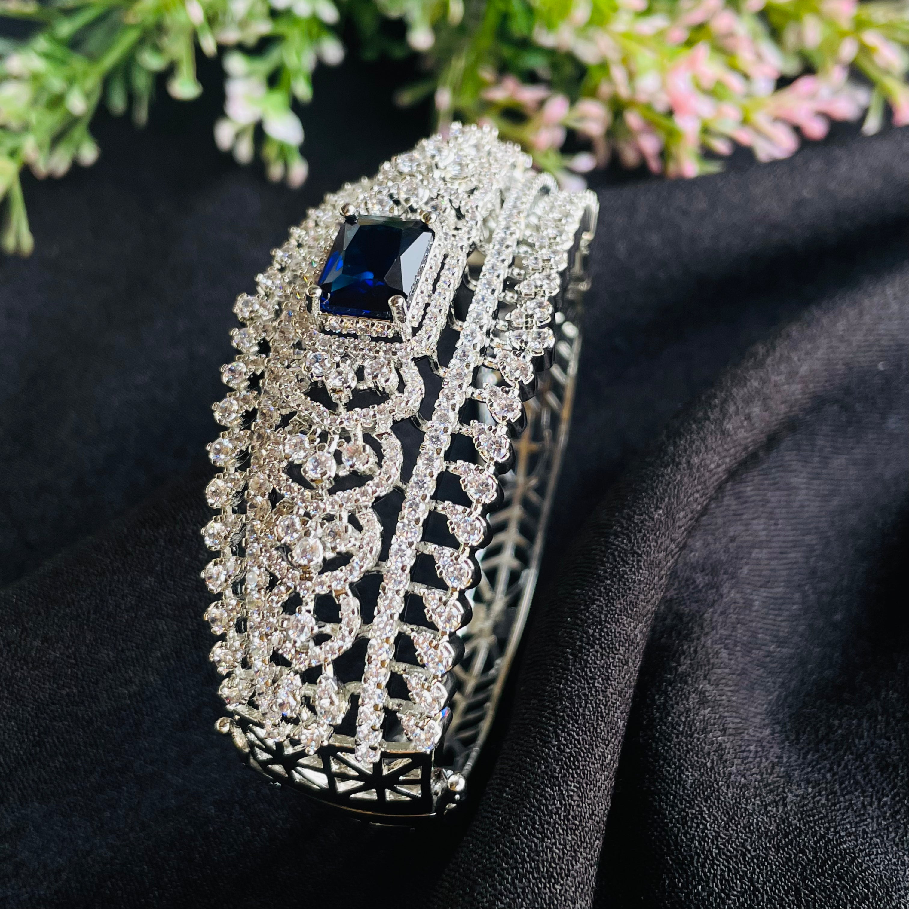 ad eliana bracelet