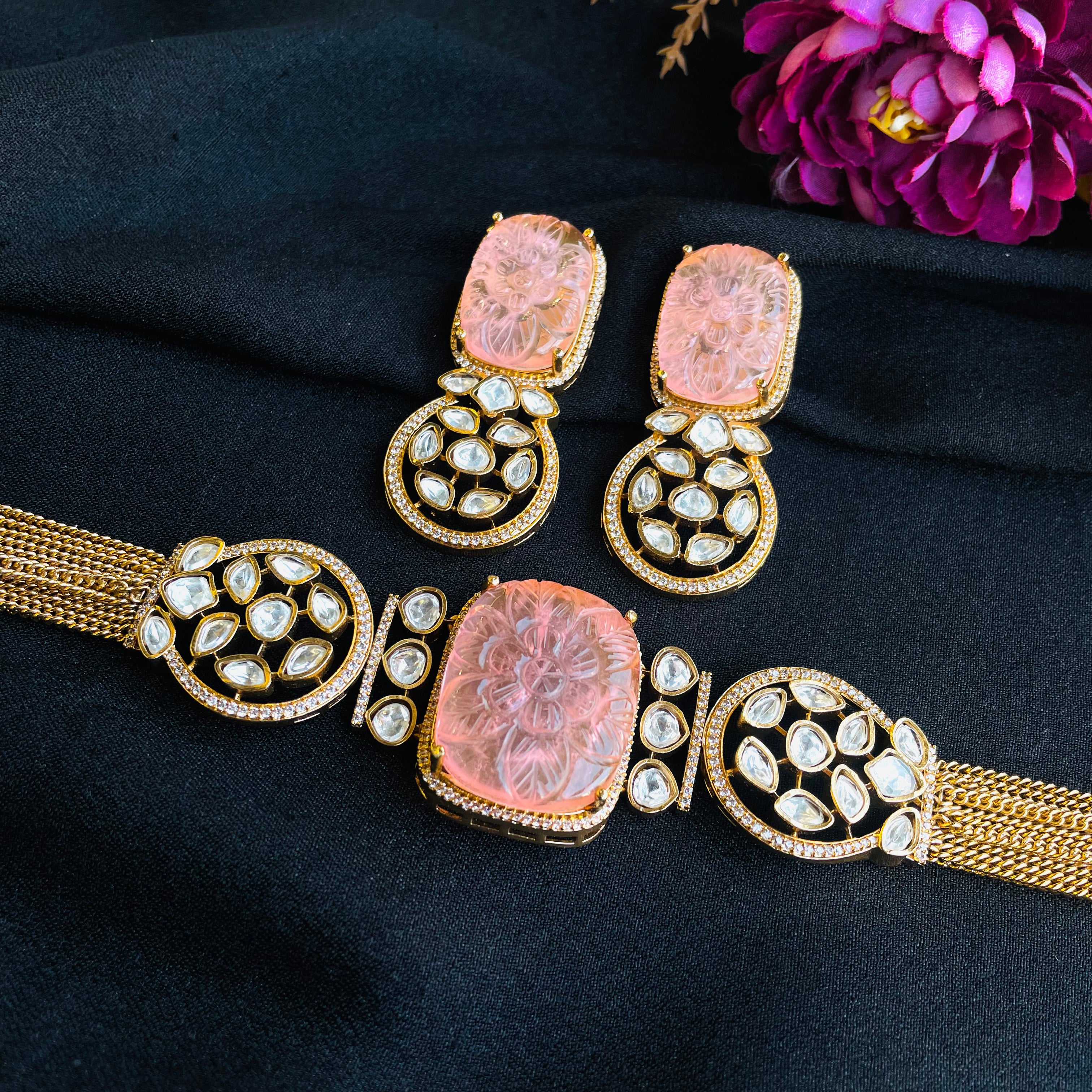 Nayaab Amaya Choker