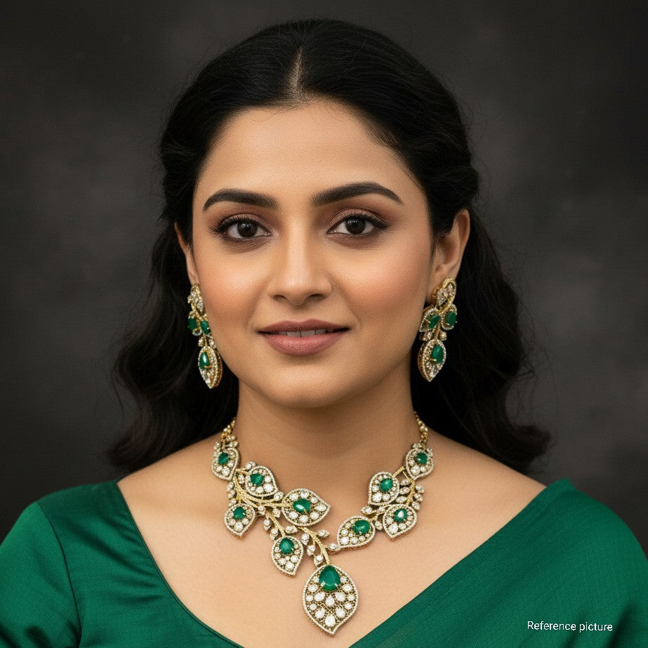 Nayaab aanika hasli neckpiece