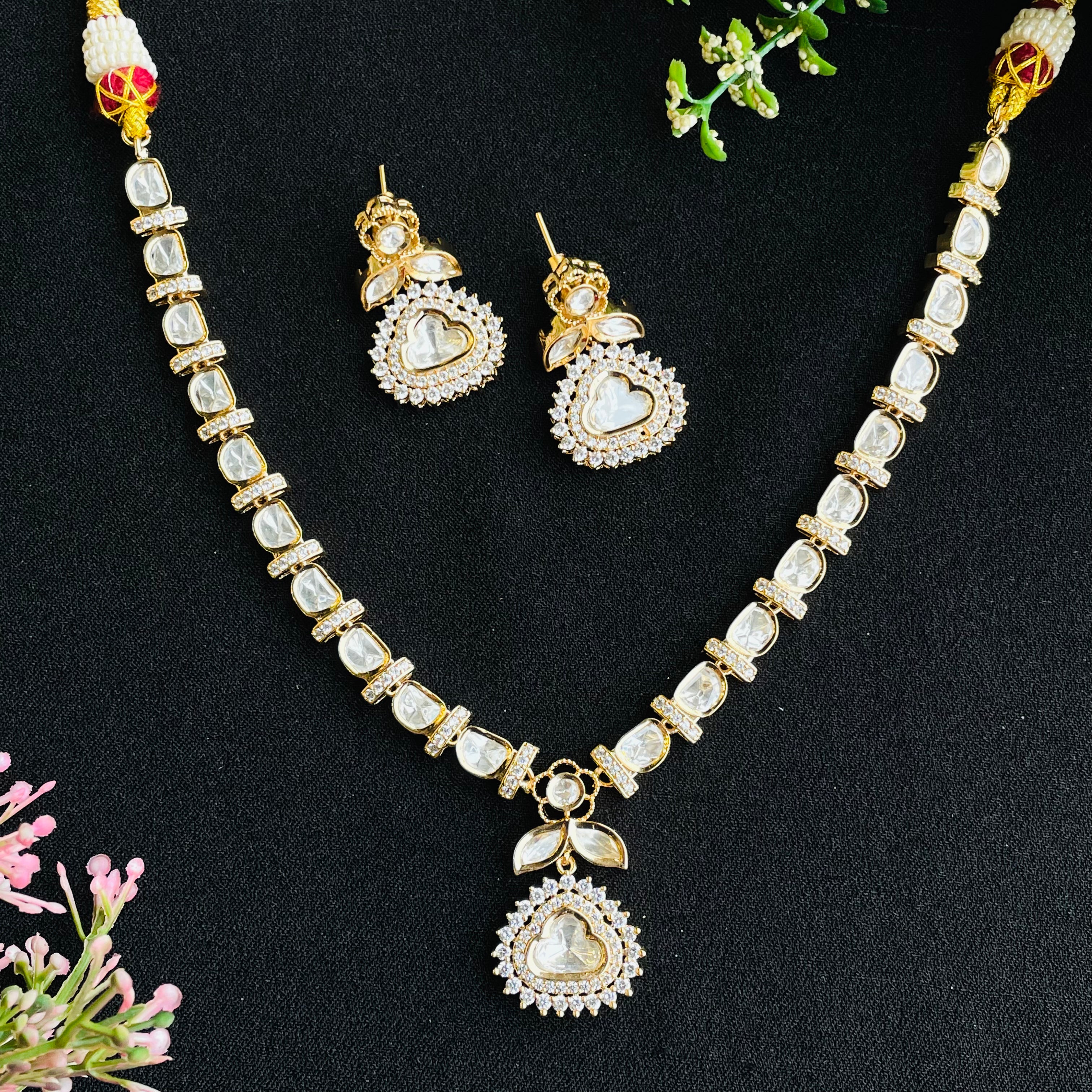 Nayaab mahika polki neckpiece