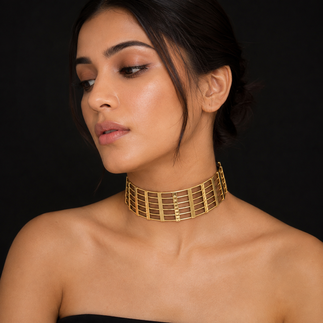 Aurelia Grid Choker