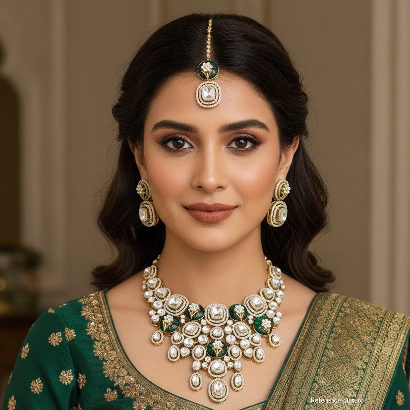 Nayaab Yashvi Neckpiece