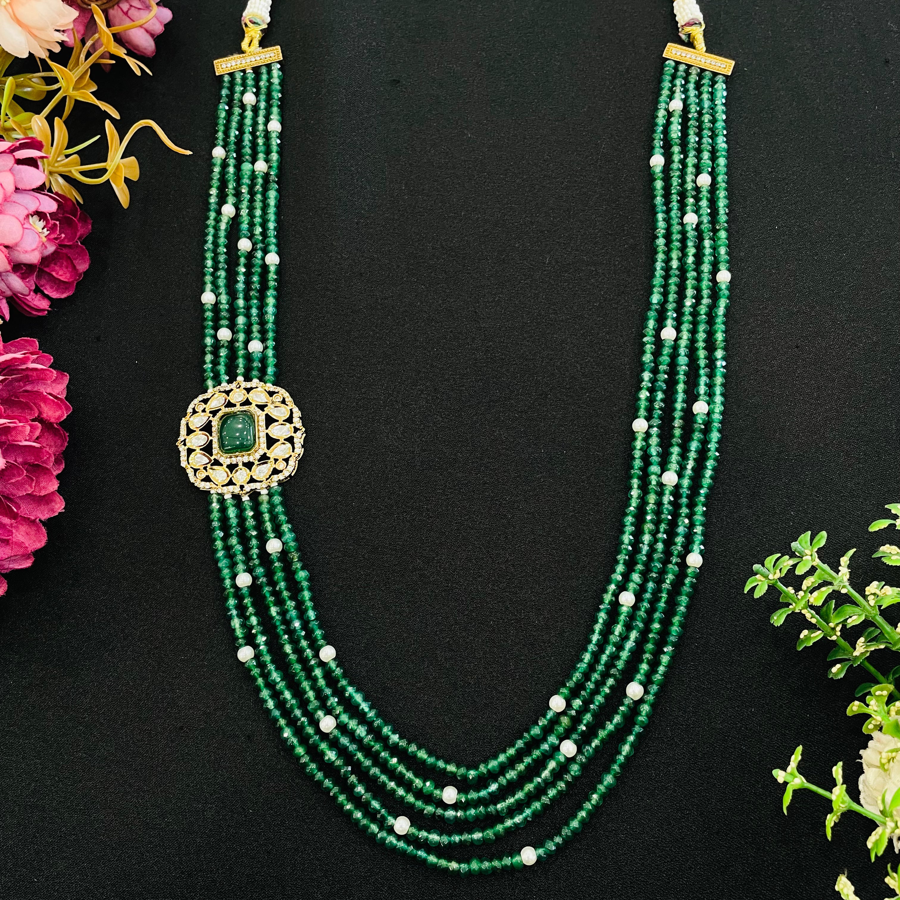 Nayaab arushi polki Neckpiece