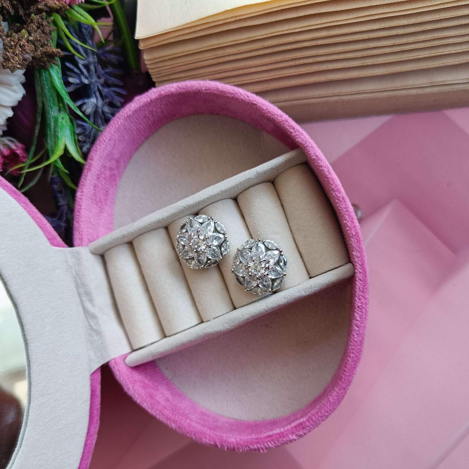 Vs sterling silver studs 1306