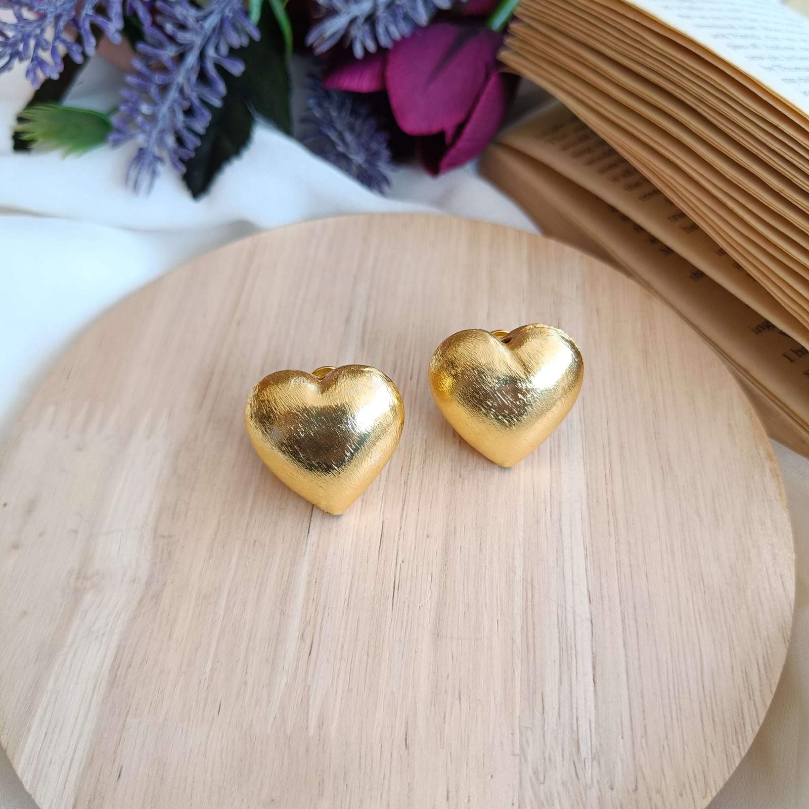 Layla heart earrings