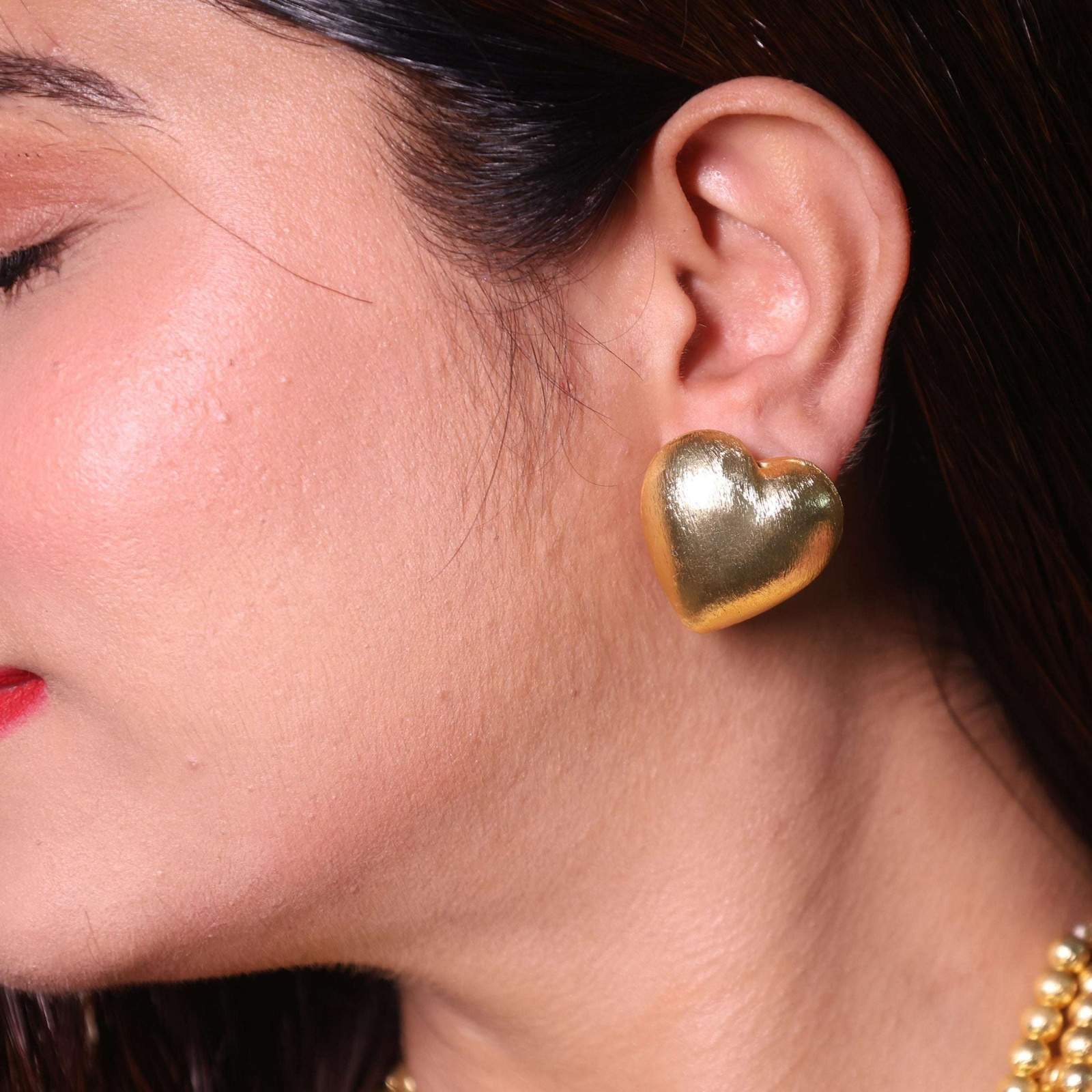 Layla heart earrings