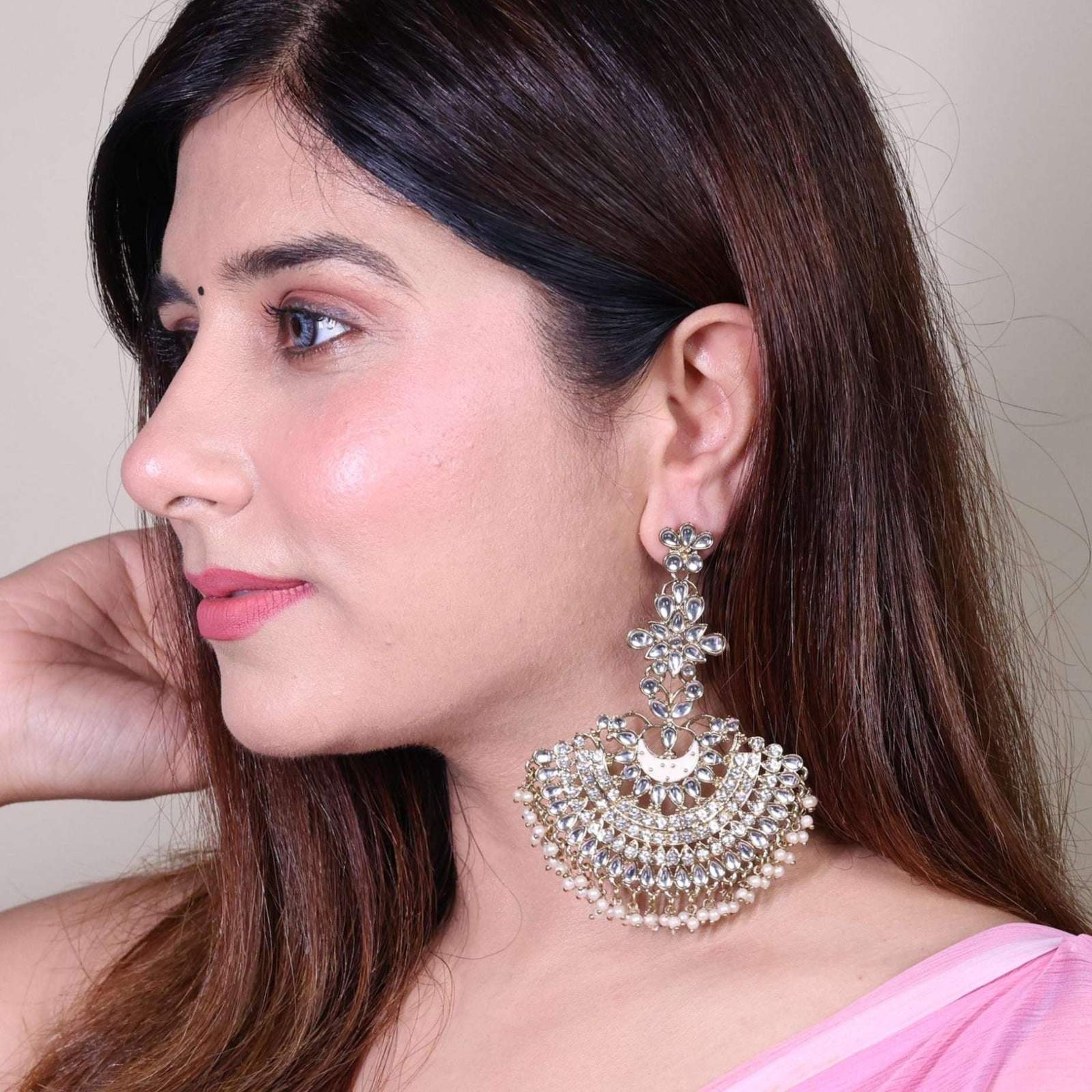 Nayaab Nisha Chandwali
